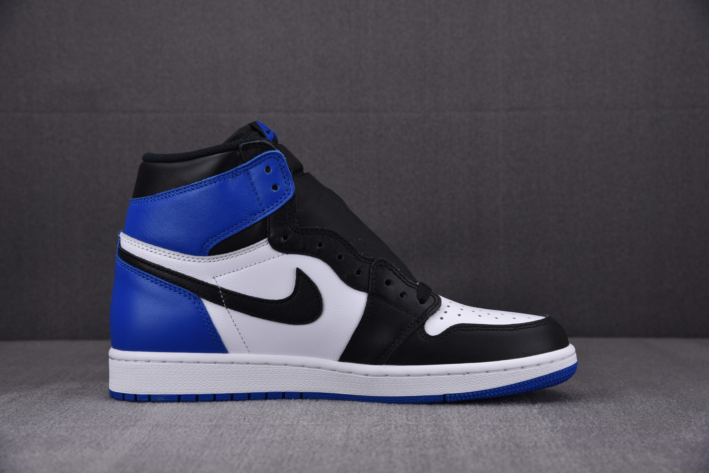 Jordan 1 Retro High Fragment