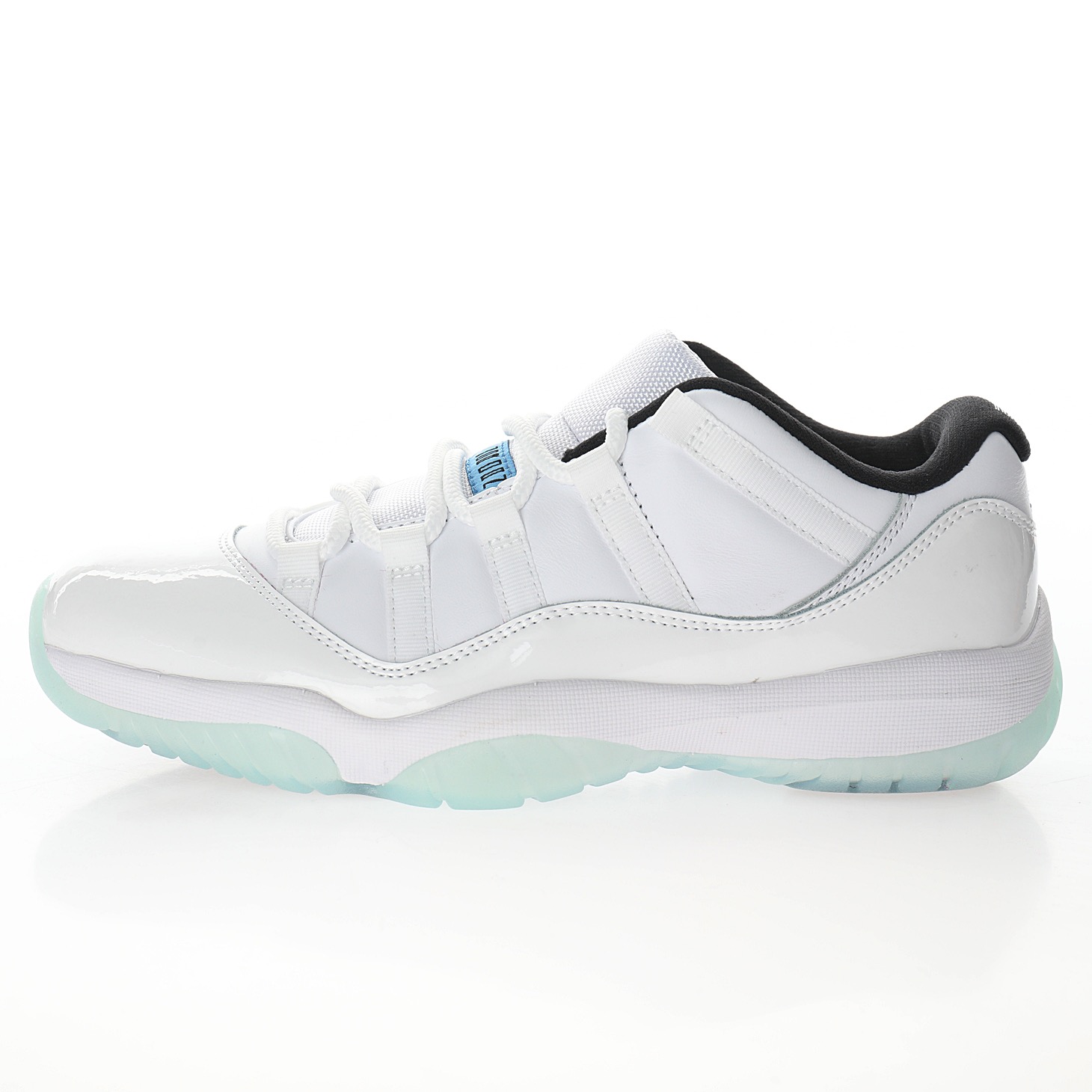 Jordan 11 Retro Low Legend Blue