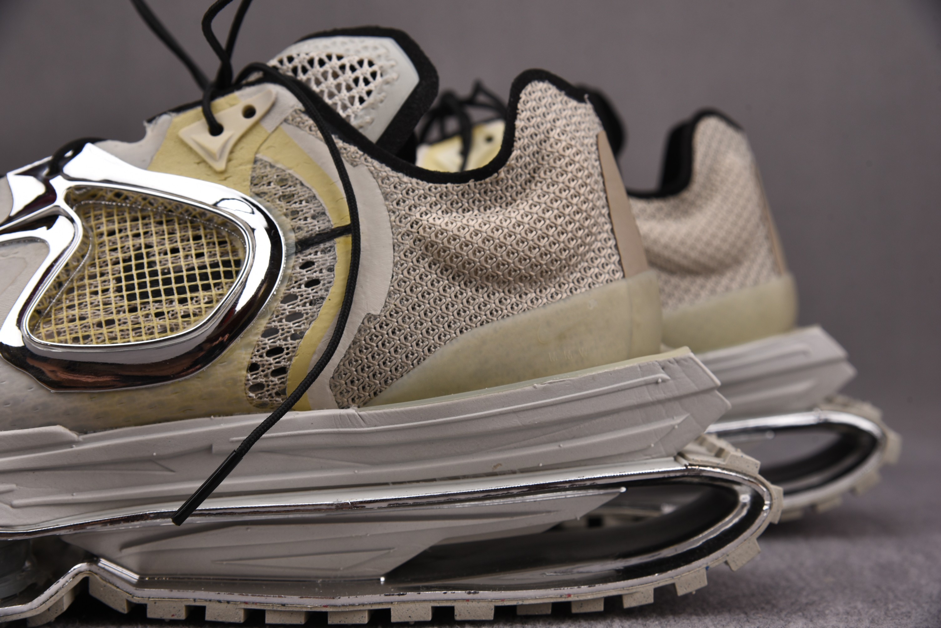 Nike Zoom MMW 4 Grey