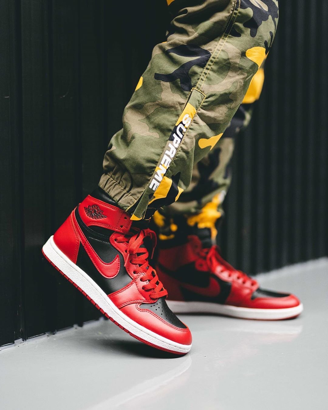 Jordan 1 Retro High 85 Varsity Red