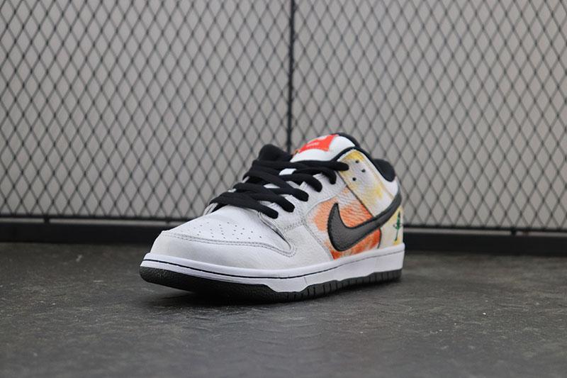 Nike SB Dunk Low Tie-Dye Rayguns 2019 - White