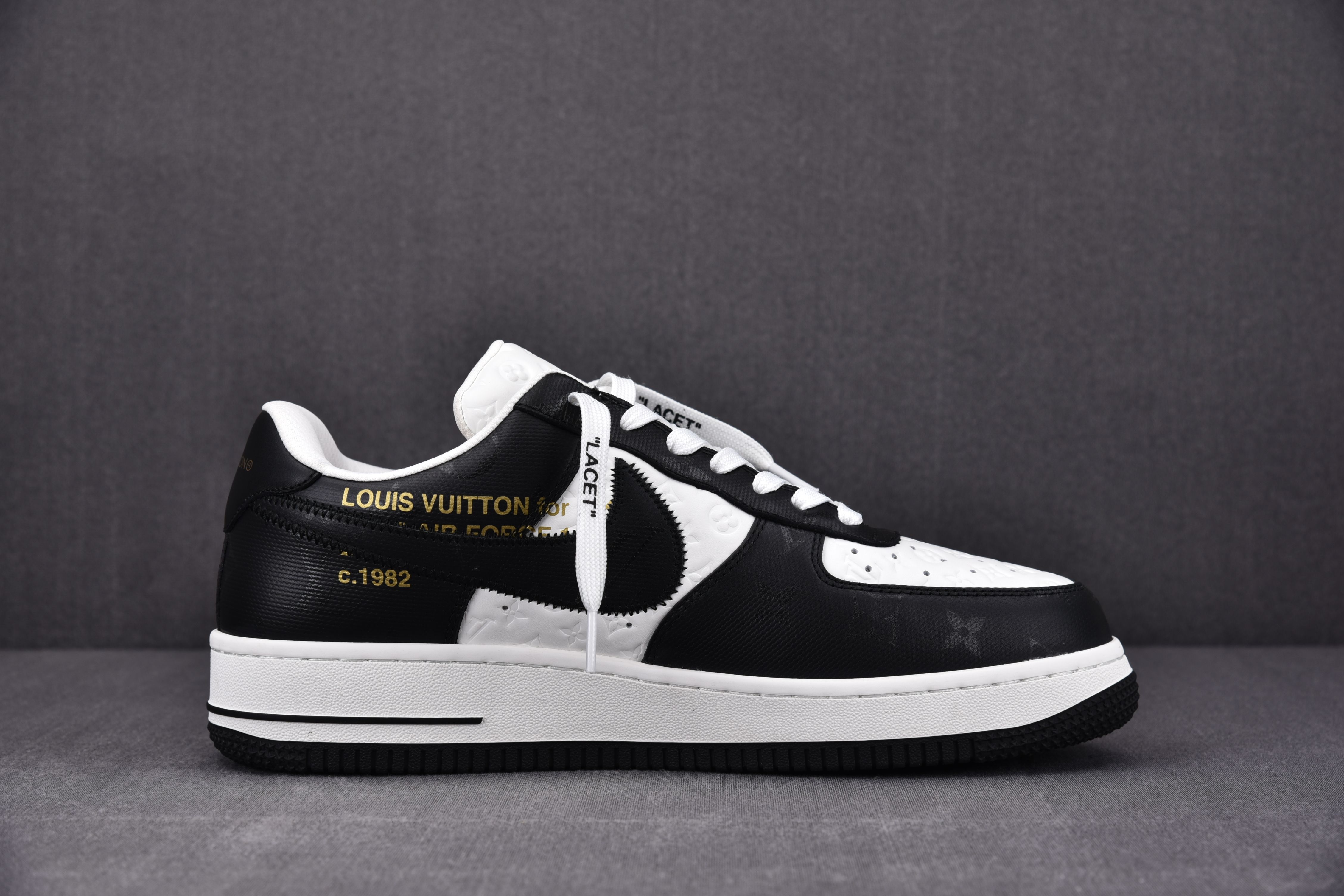 Nike Air Force 1 Low Louis Vuitton Royal Black White (Be careful about the size!!)