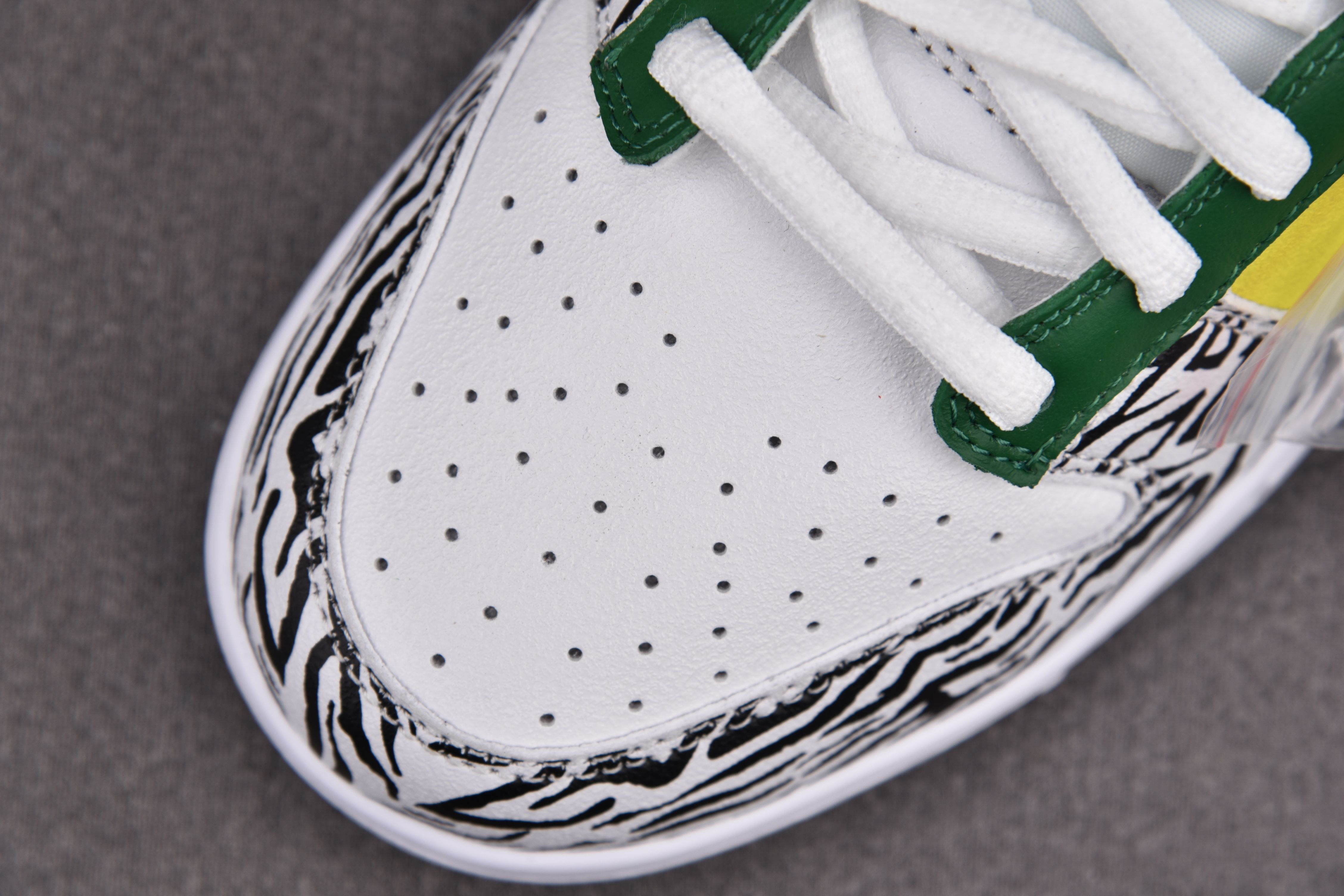 Nike Dunk Low Doernbecher Zoe