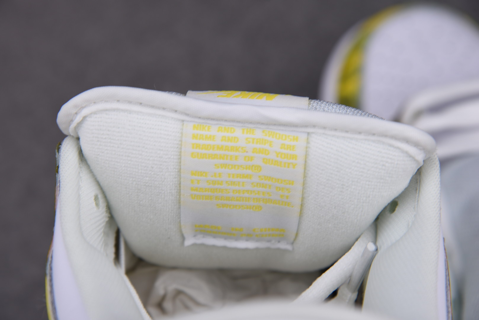 Nike Dunk Low Pro SB De La Soul