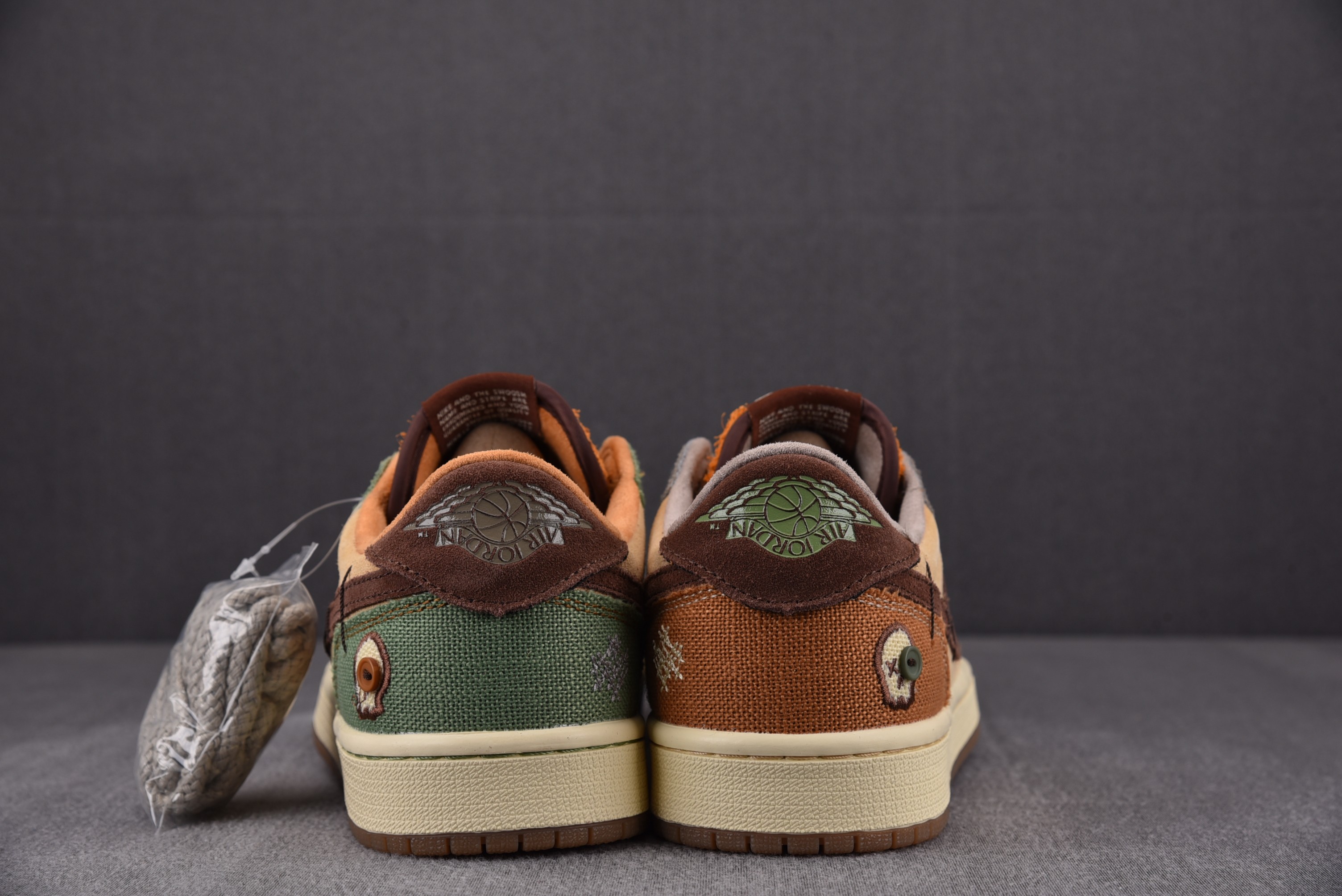 Jordan 1 Retro Low OG Zion Williamson Voodoo