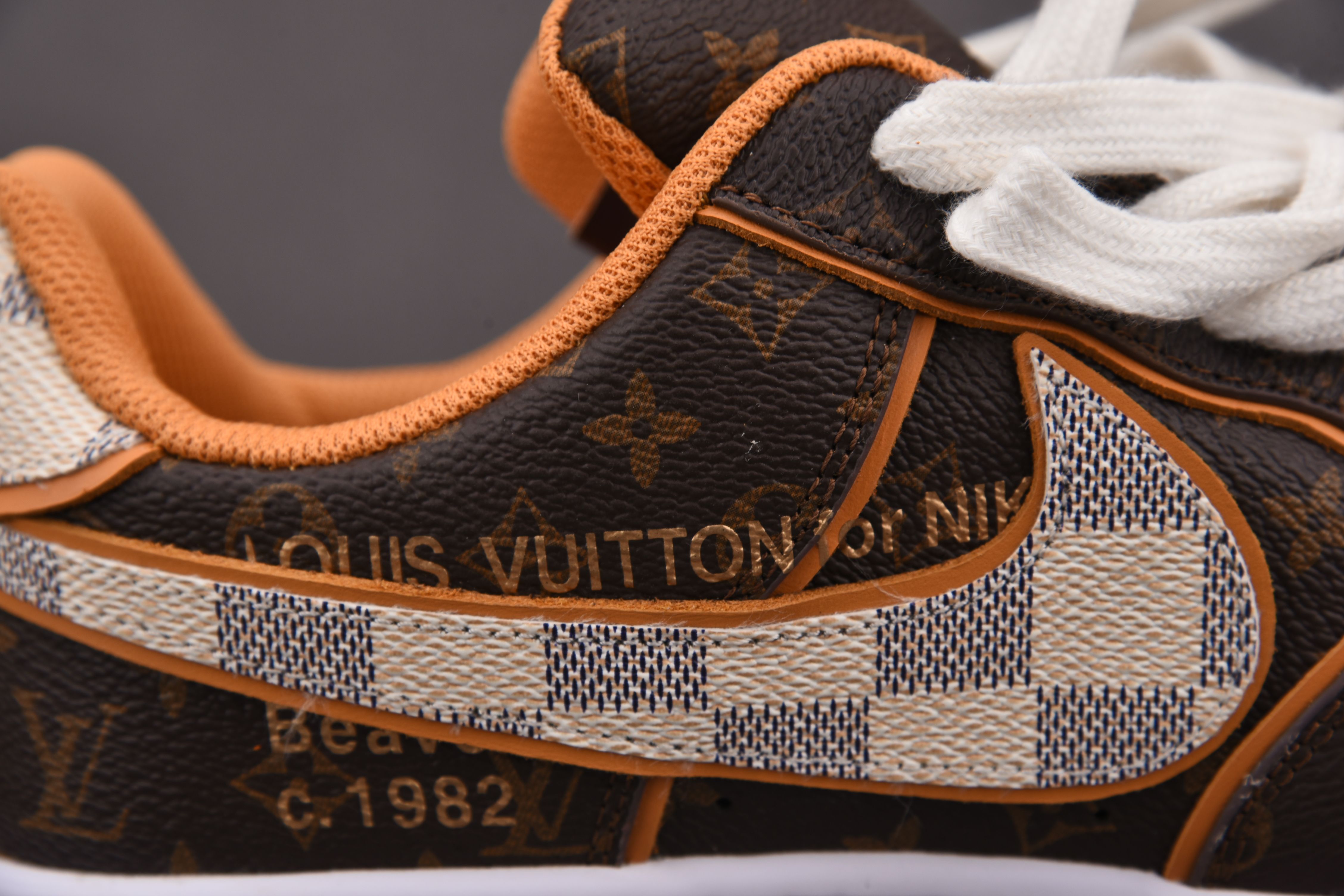 Nike Air Force 1 Low Louis Vuitton Monogram Brown Damier Azur 2 (Be careful about the size!!)