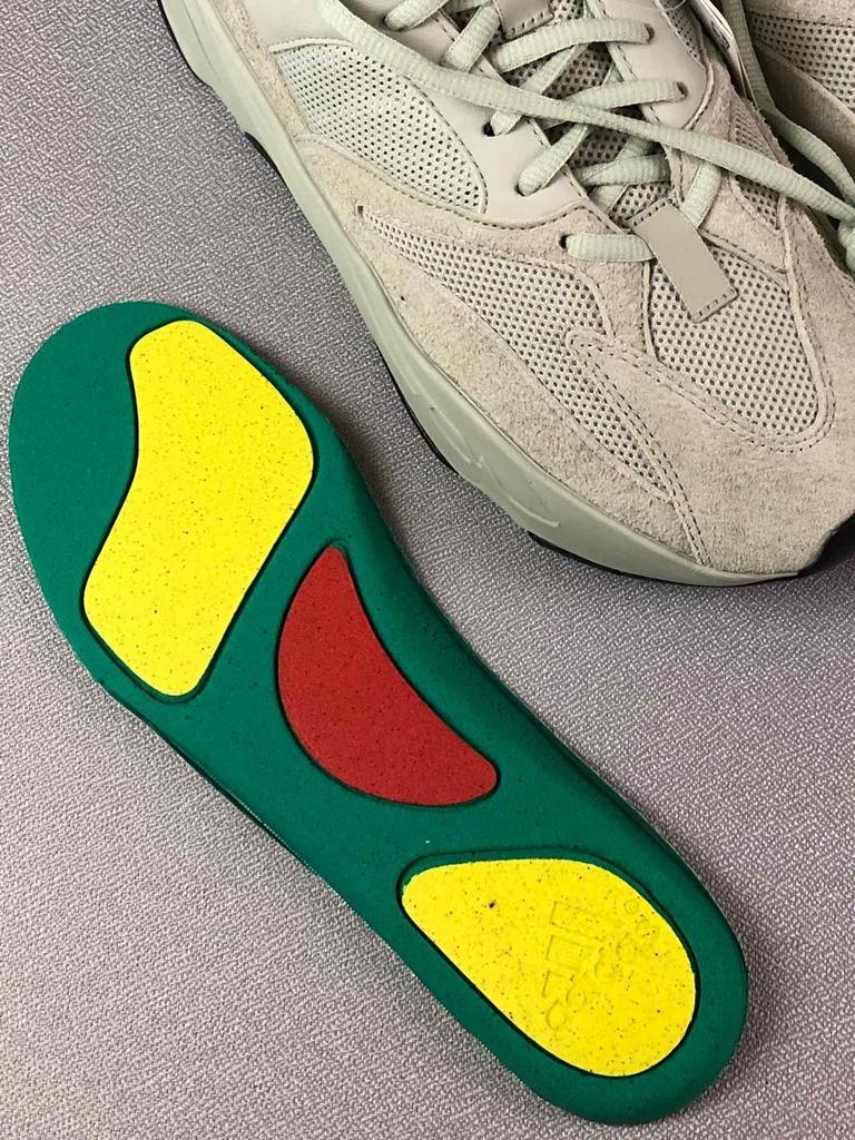 Adidas Yeezy Boost 700 Salt