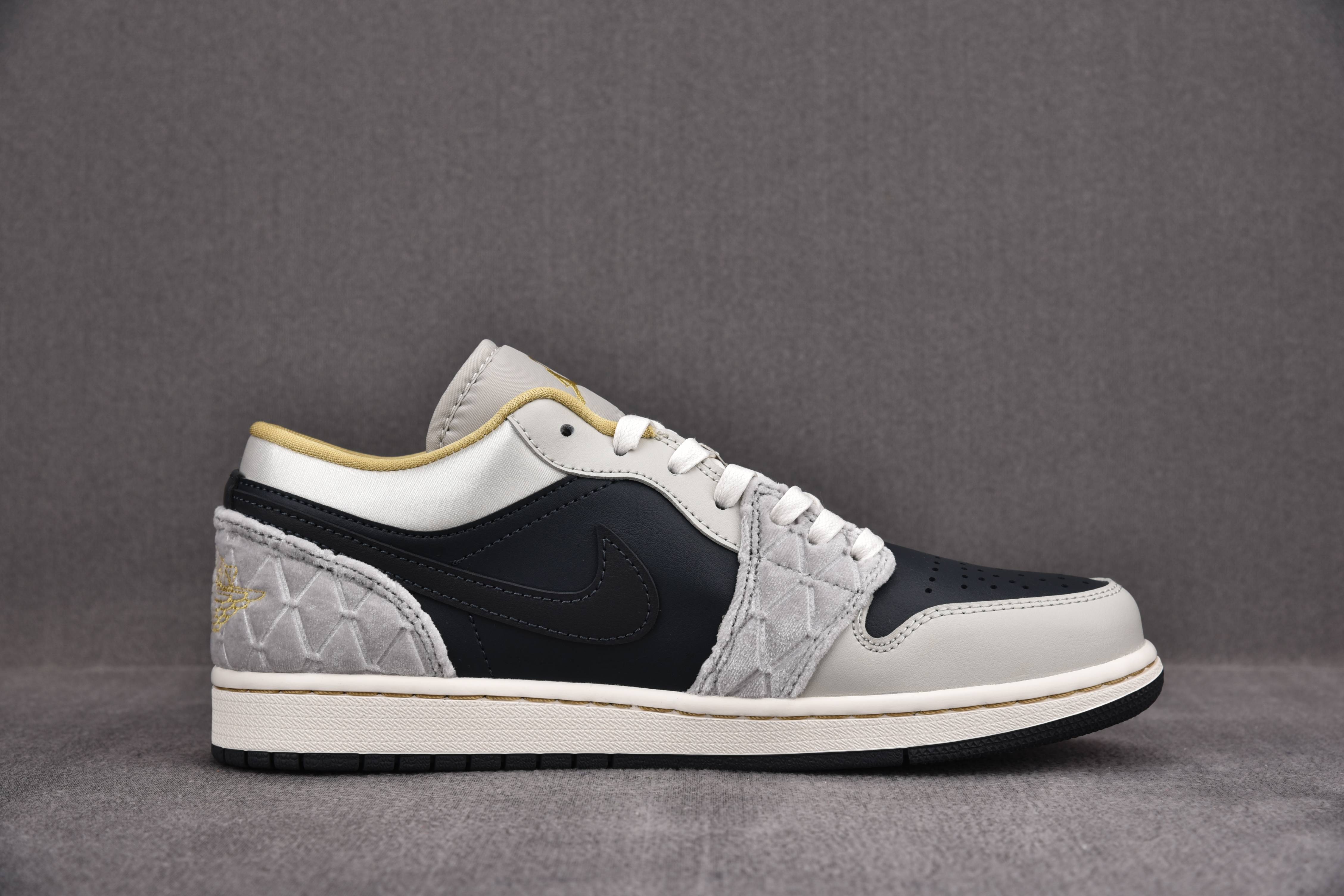 Jordan 1 Low Beaded Swoosh