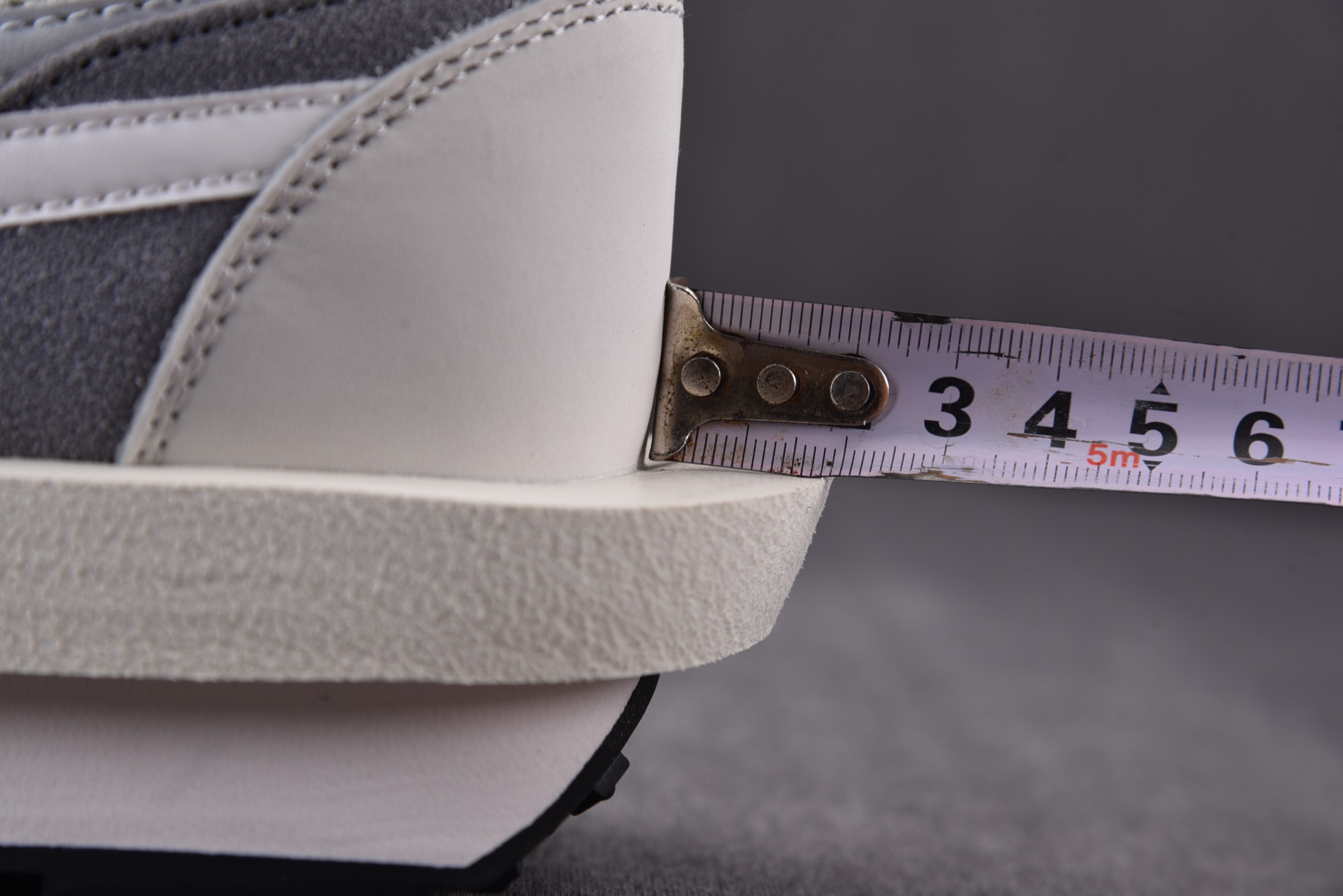 Nike LD Waffle Sacai White Grey