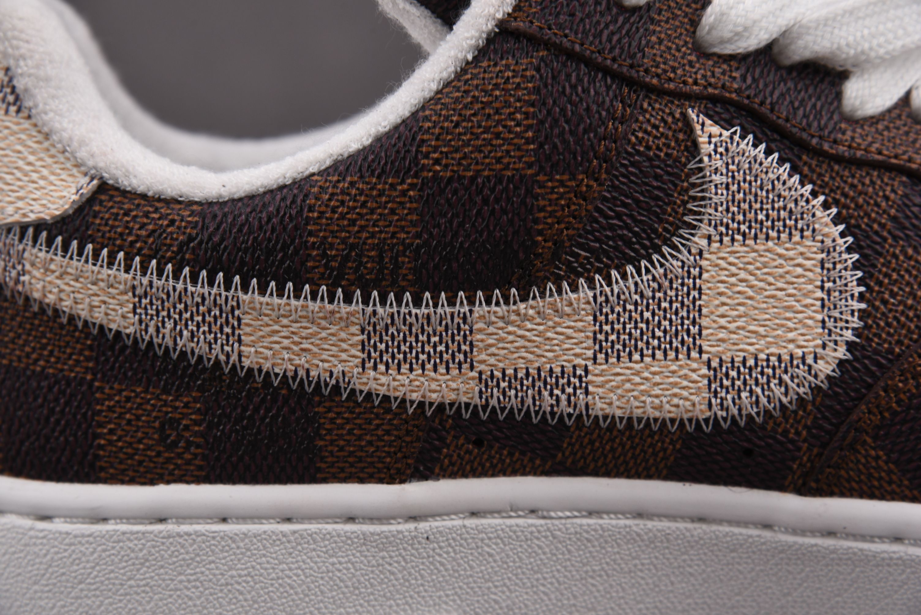 Nike Air Force 1 Low Louis Vuitton Monogram Brown Damier Azur (Be careful about the size!!)