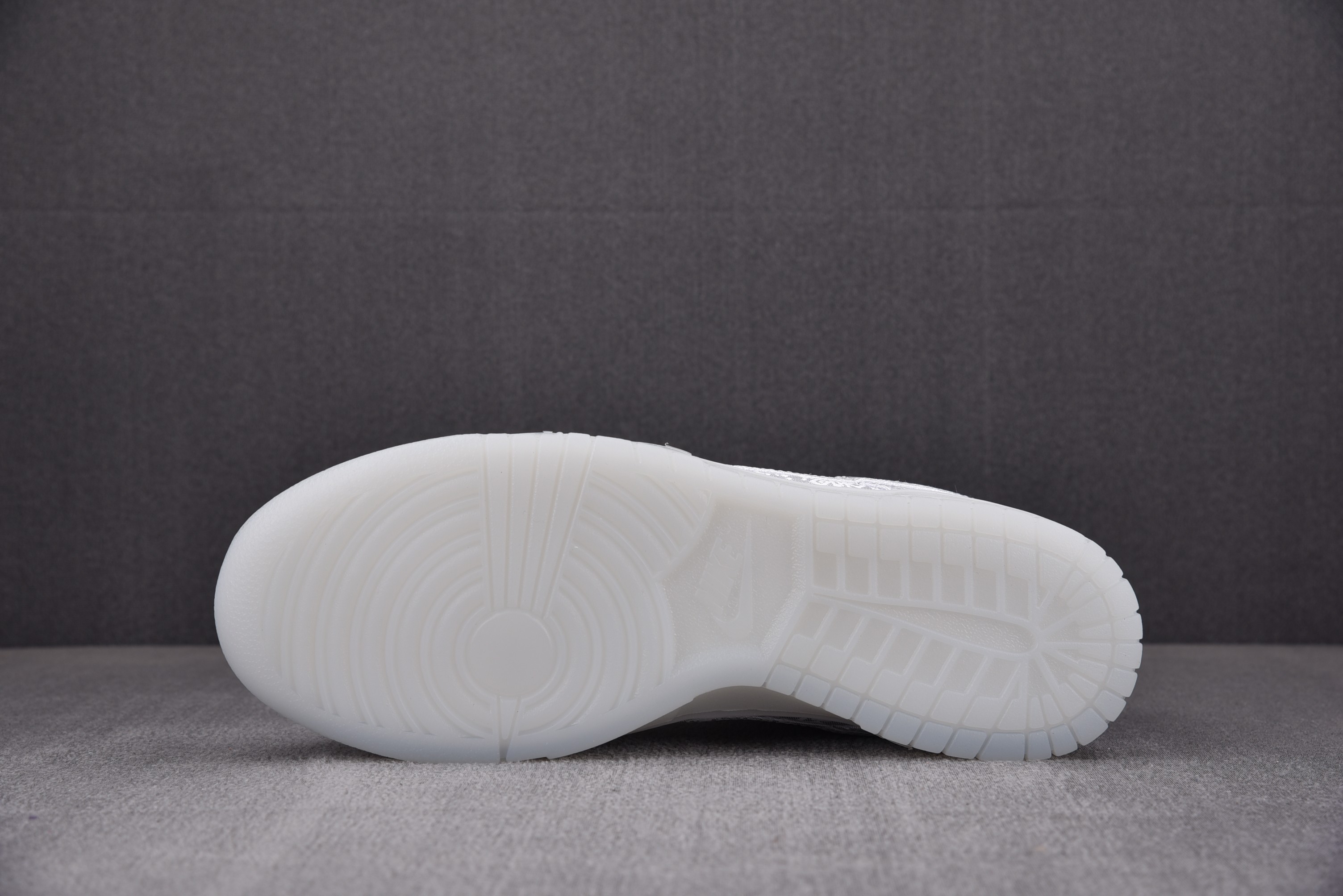 Nike Dunk Low x Fragment Design x Clot