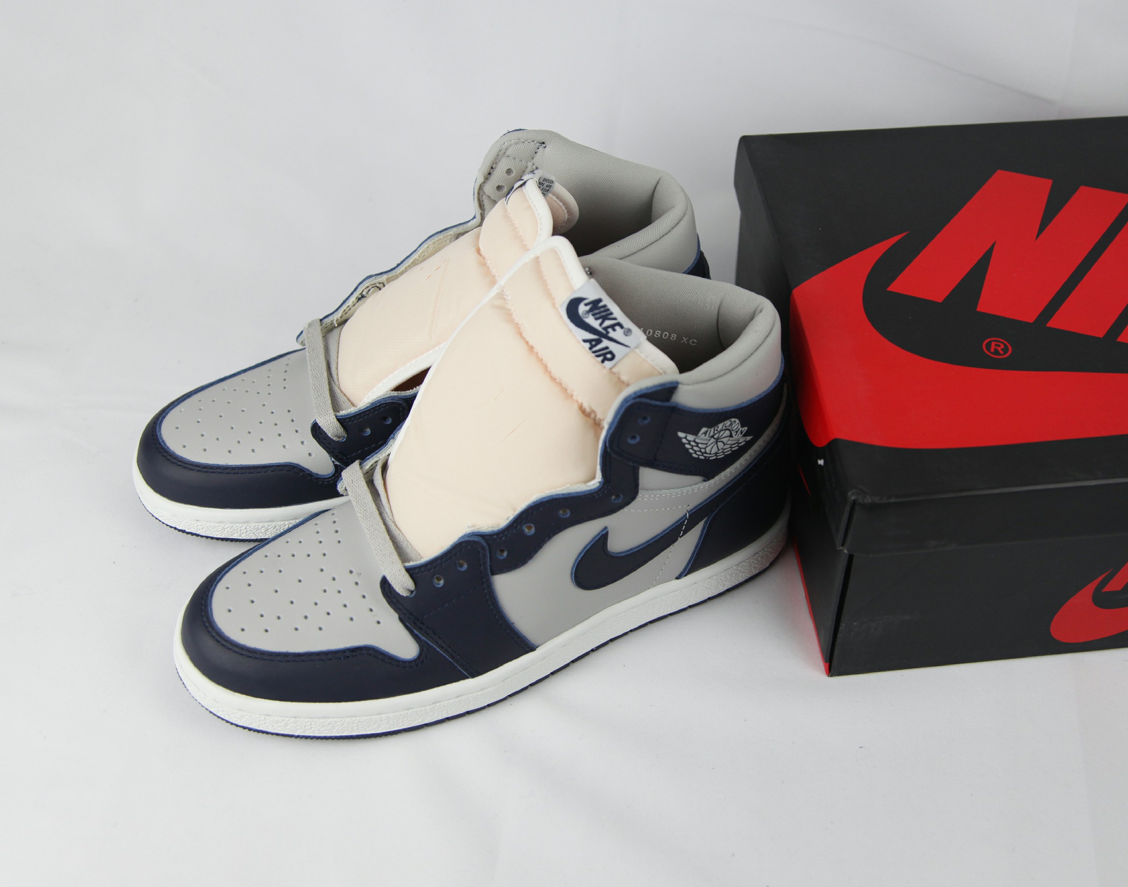 Jordan 1 Retro High 85 Georgetown