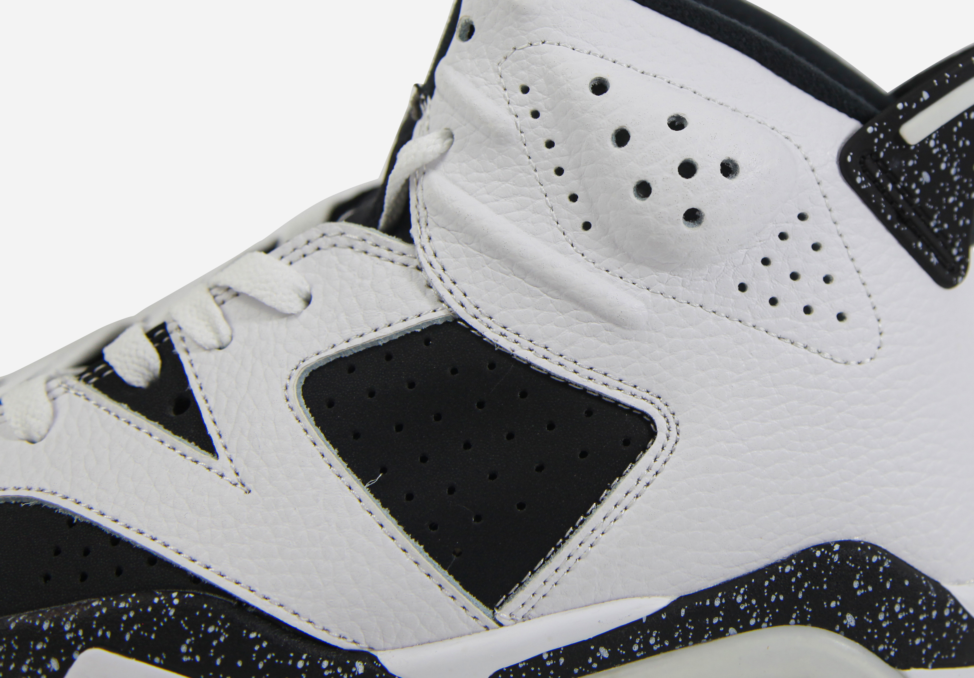 Jordan 6 Retro Oreo