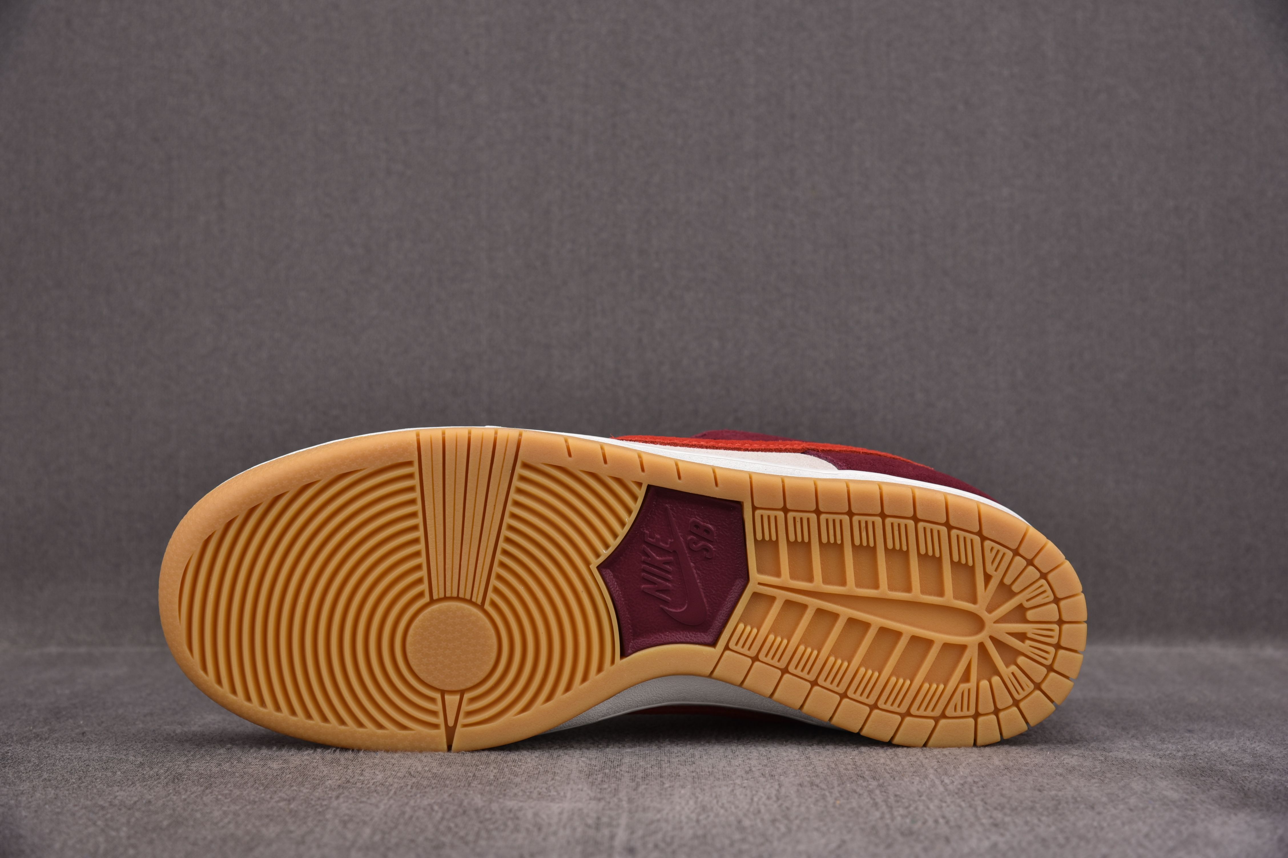 Nike Dunk Low Skate Like a Girl