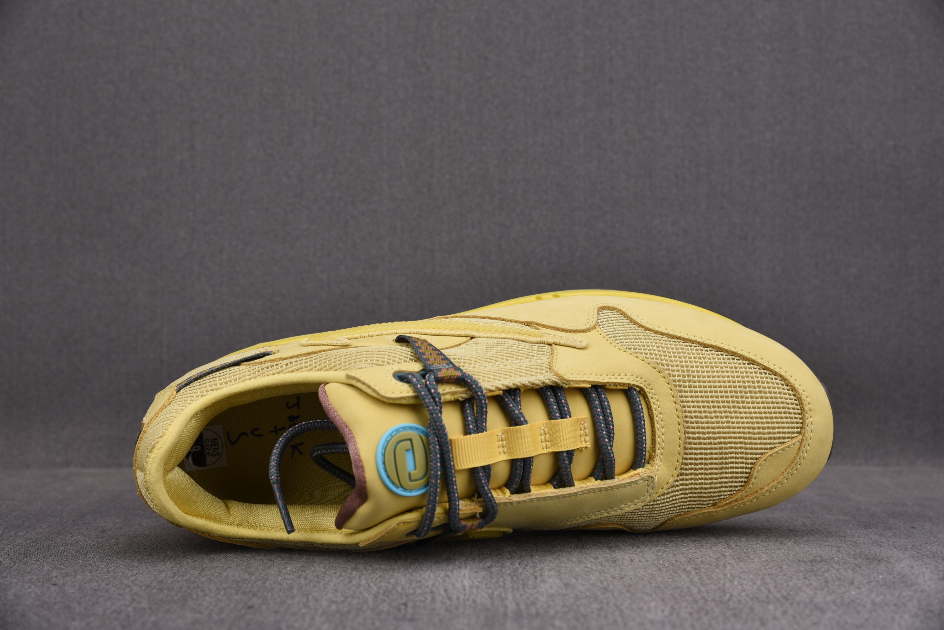 Nike Air Max 1 Travis Scott Cactus Jack Saturn Gold