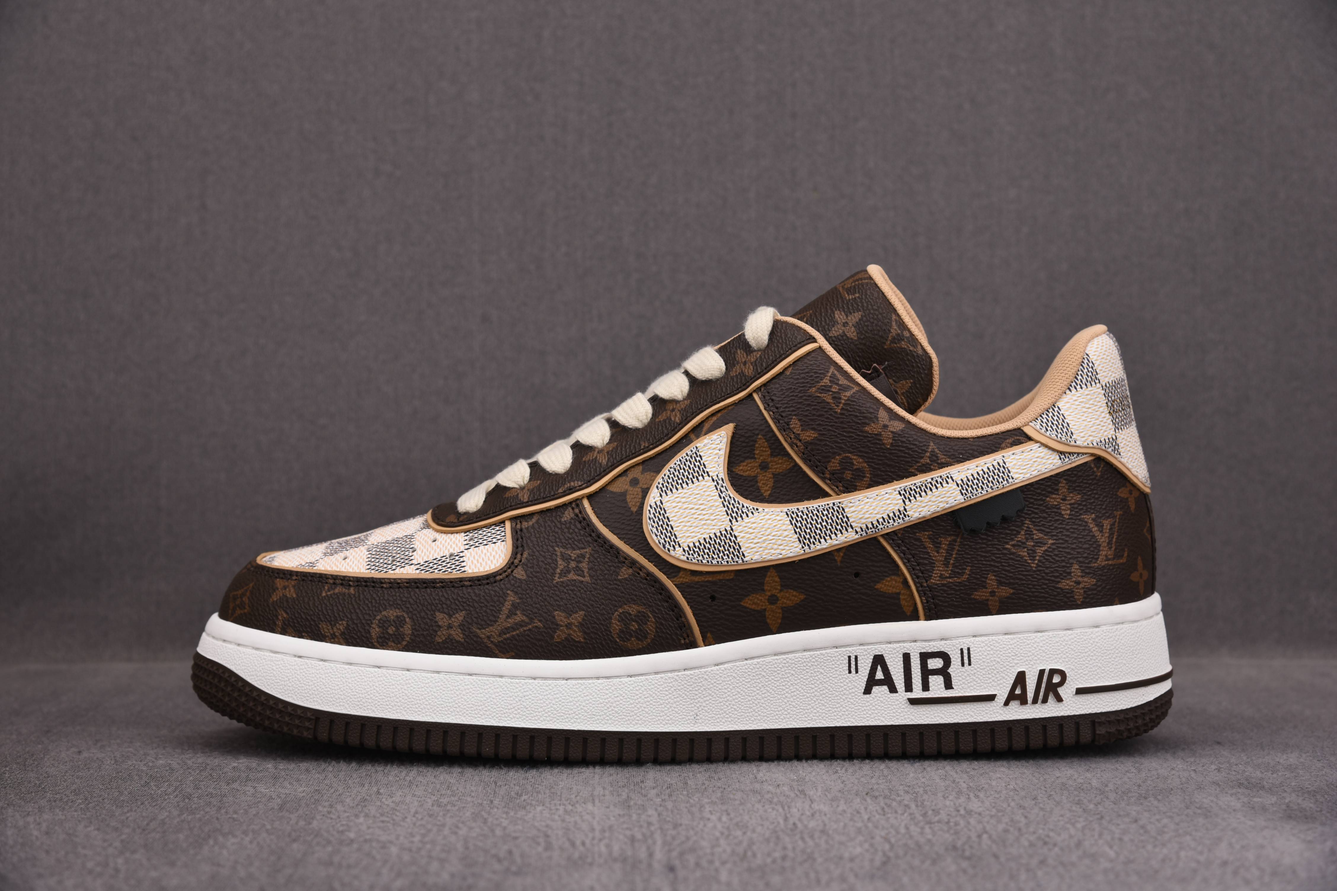 Nike Air Force 1 Low Louis Vuitton   Monogram Brown Damier Azur (Be careful about the size!!)