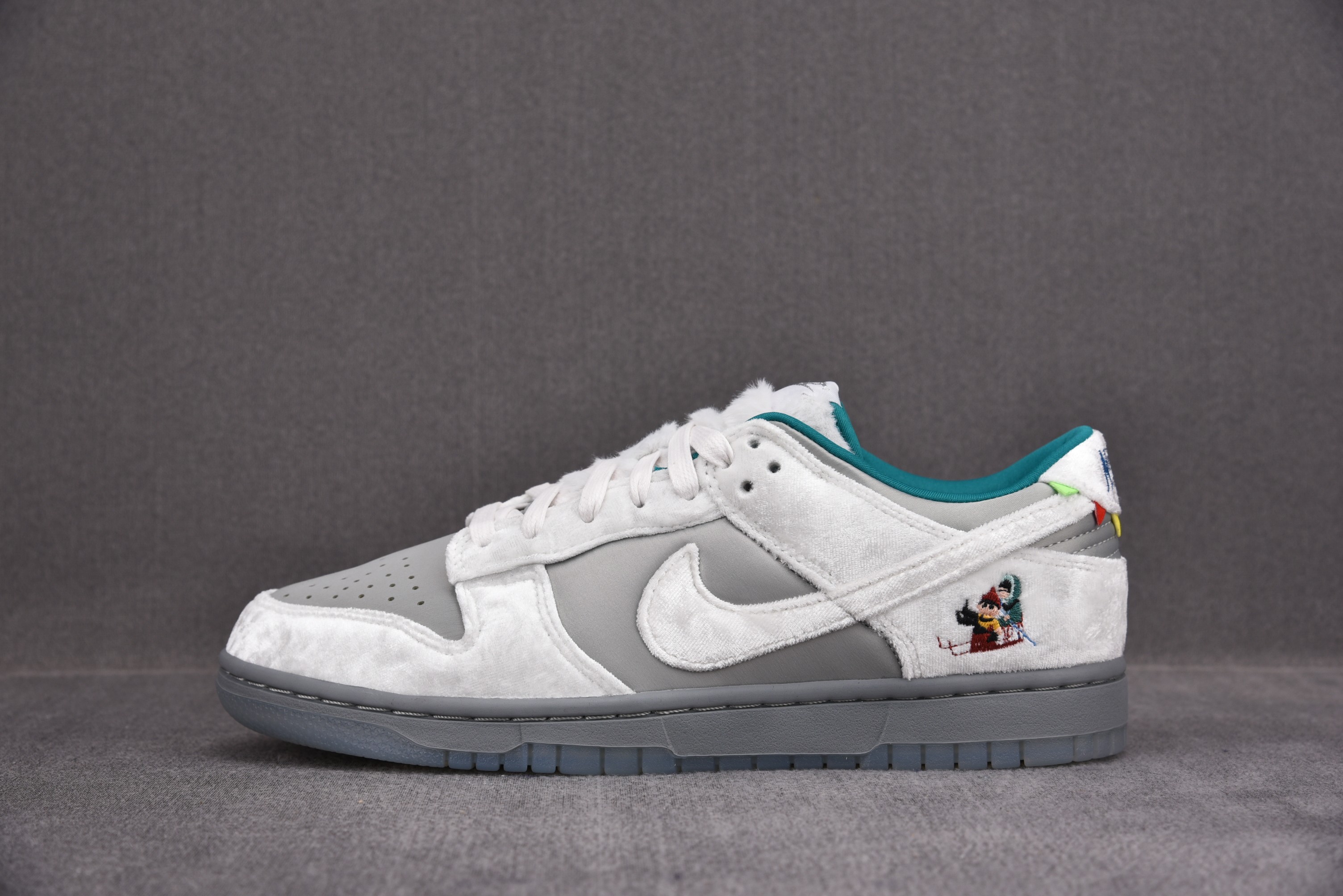 Nike Dunk Low Ice (Women Size!!)