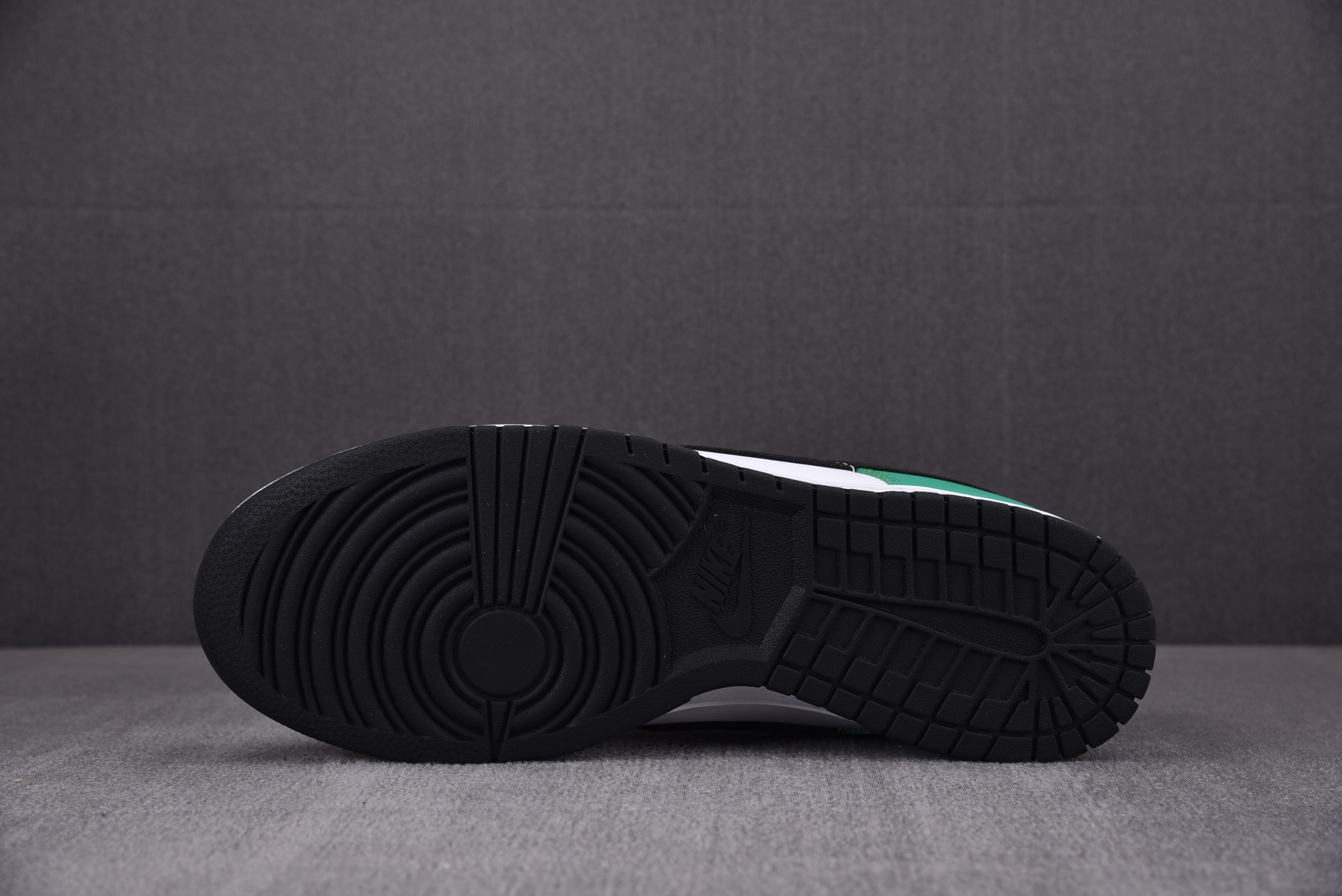 Nike Dunk Low Celtics