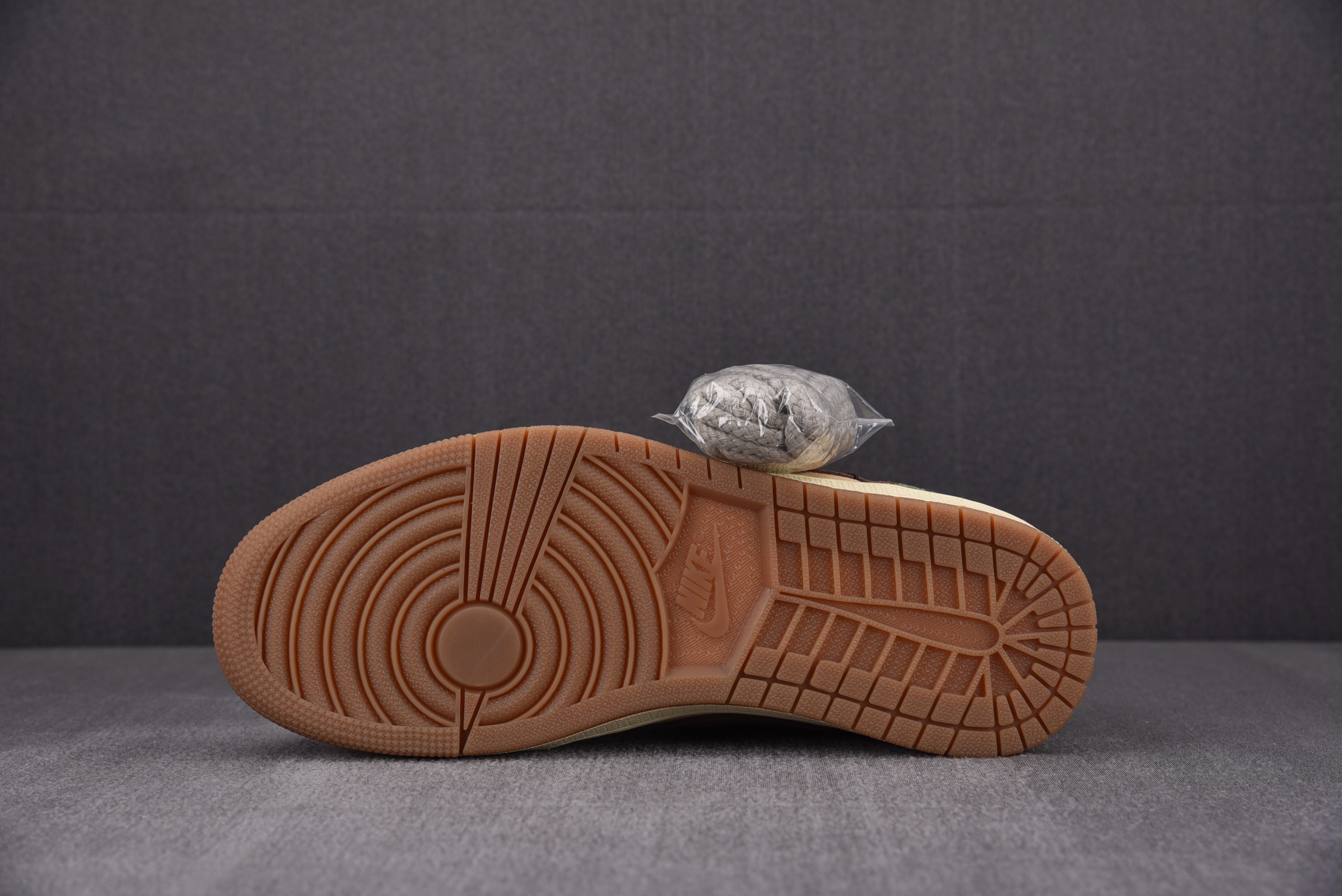 Jordan 1 Retro Low OG Zion Williamson Voodoo