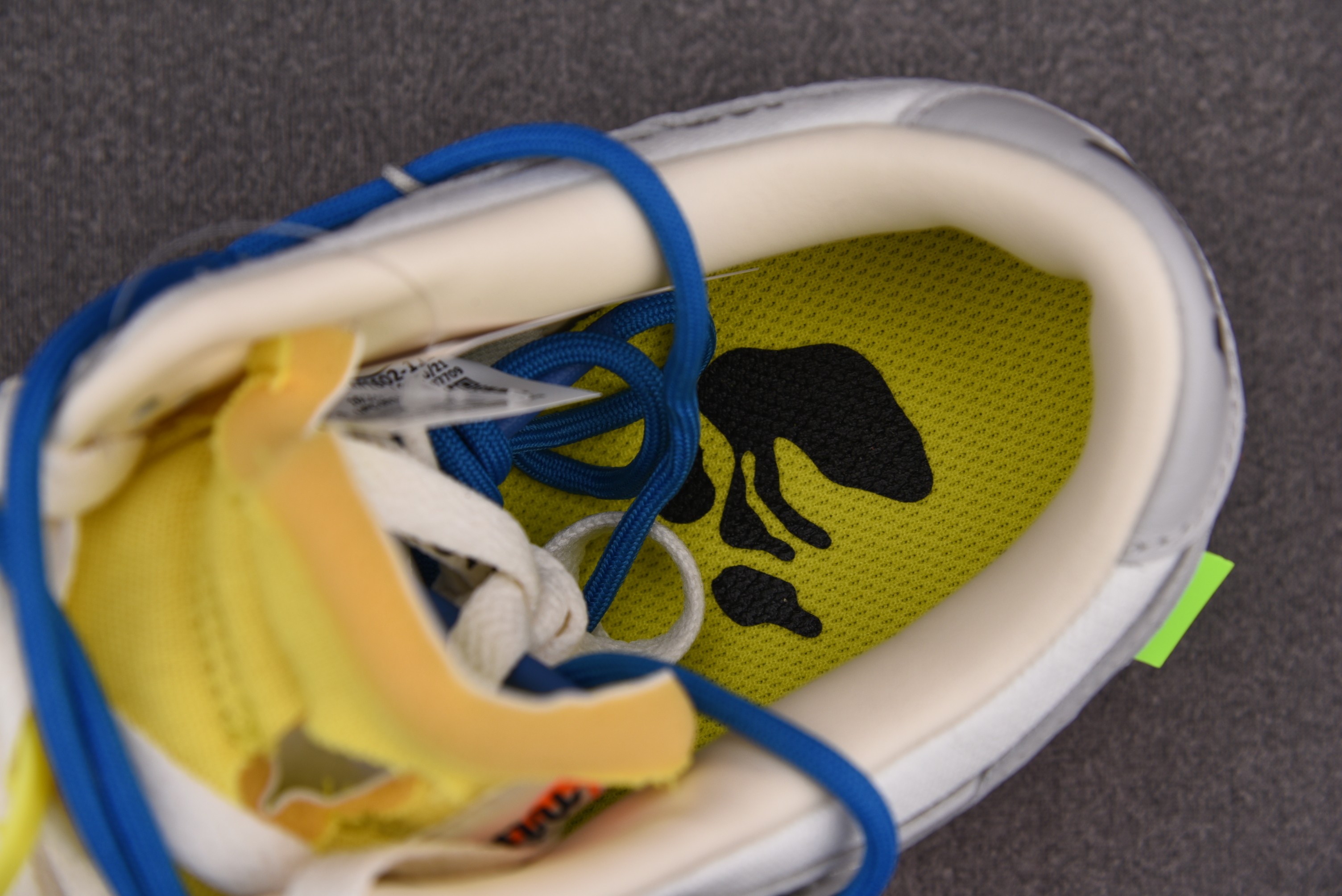 Nike Dunk Low   Lot 10