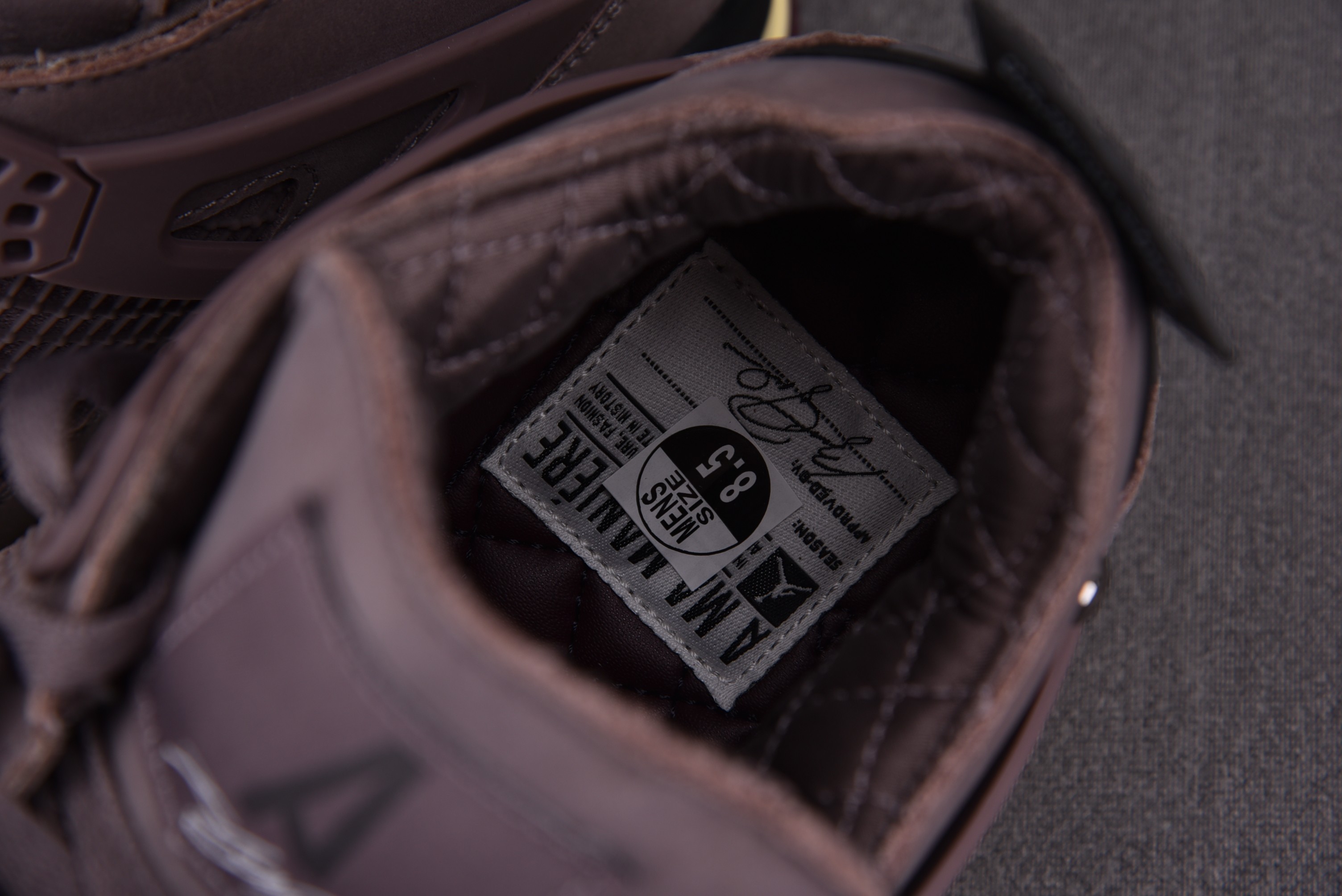 Jordan 4 Retro A Ma Maniére Violet Ore