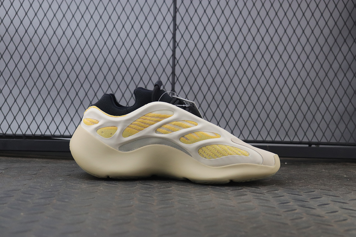 Yeezy 700 V3 Safflower