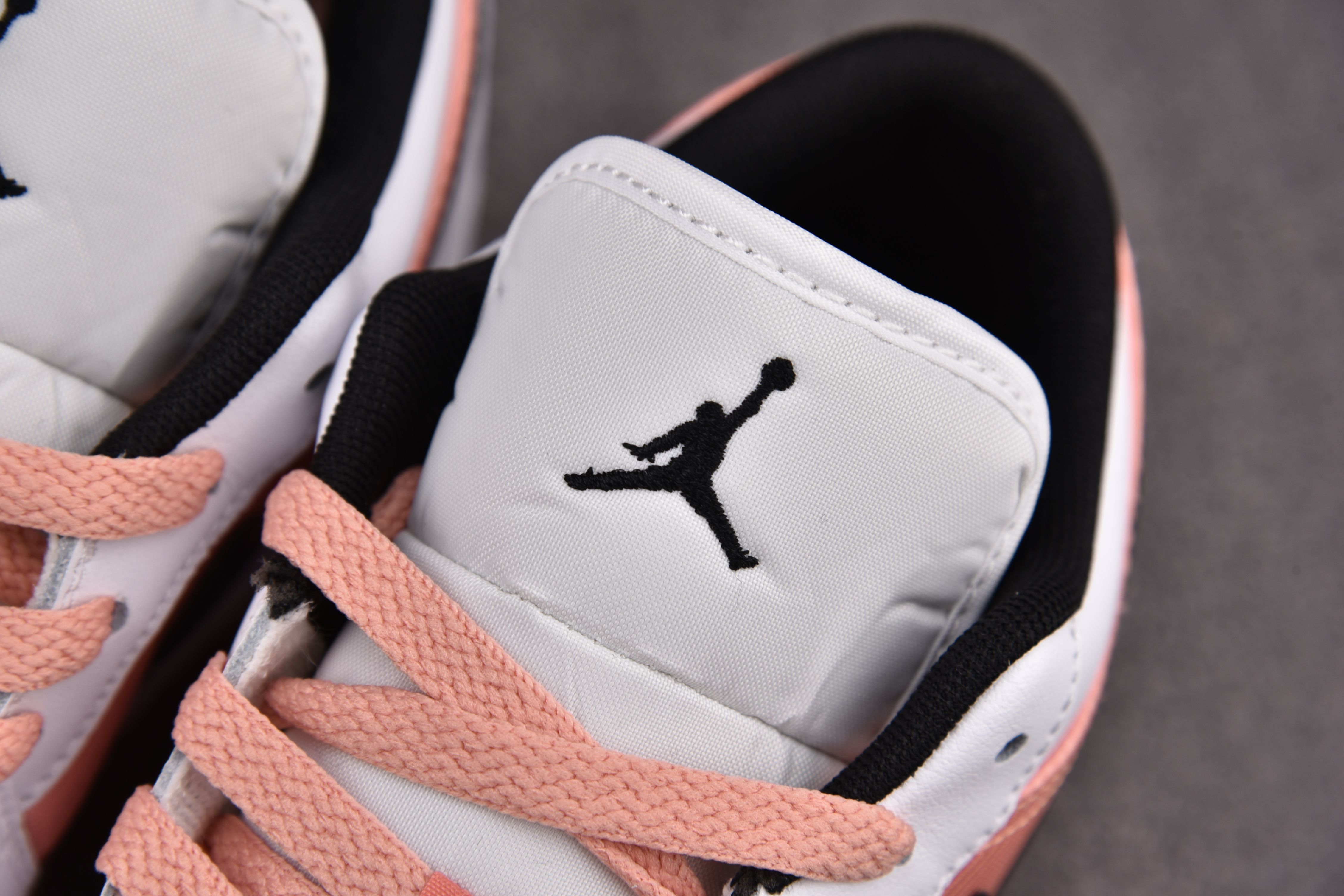 Jordan 1 Low White Light Madder Root (GS)