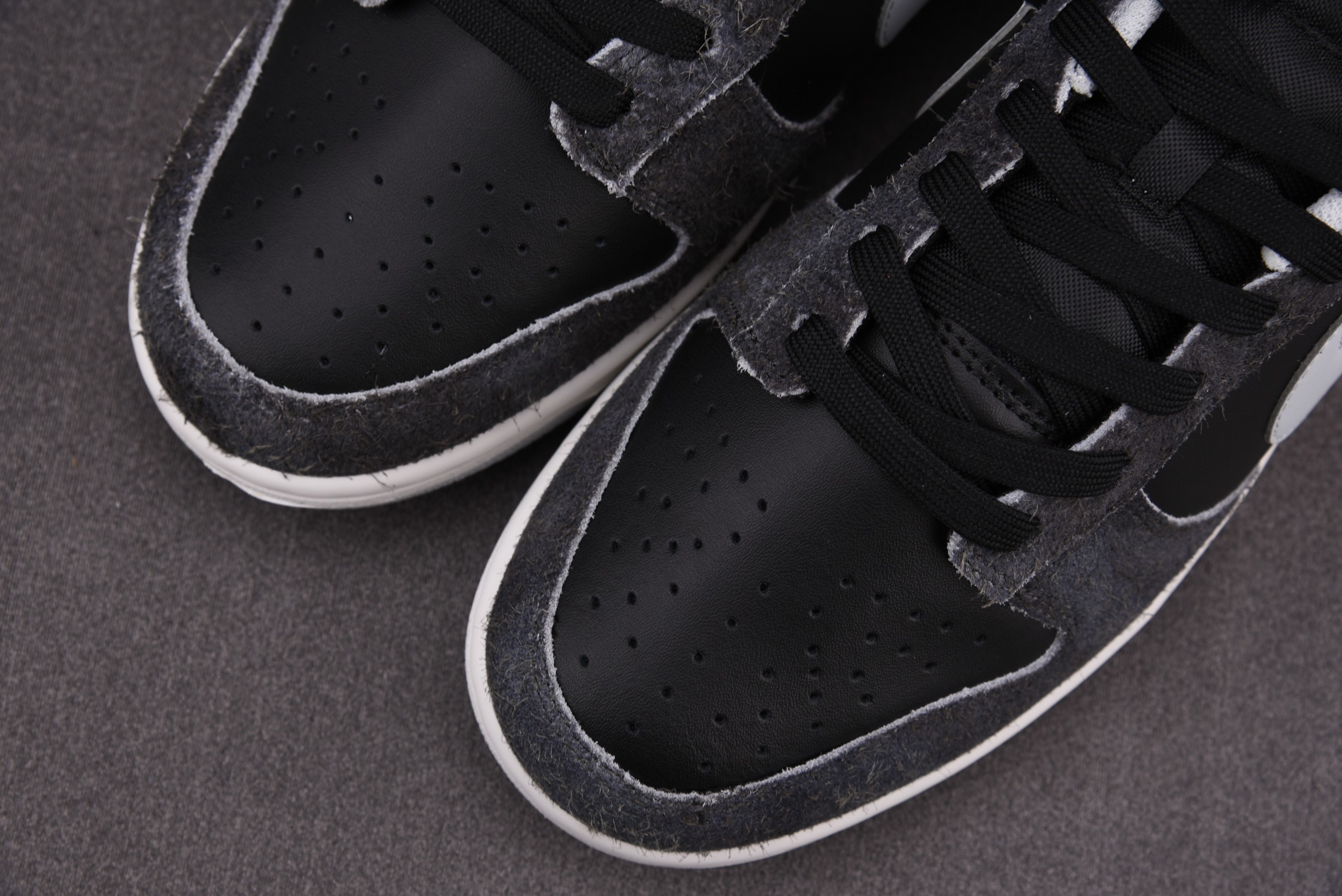 Nike Dunk Low Retro Animal Pack Zebra