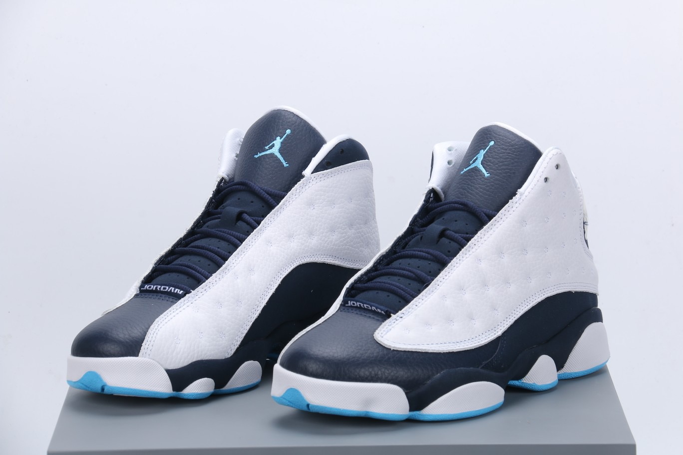 Jordan 13 Retro Obsidian Powder Blue White