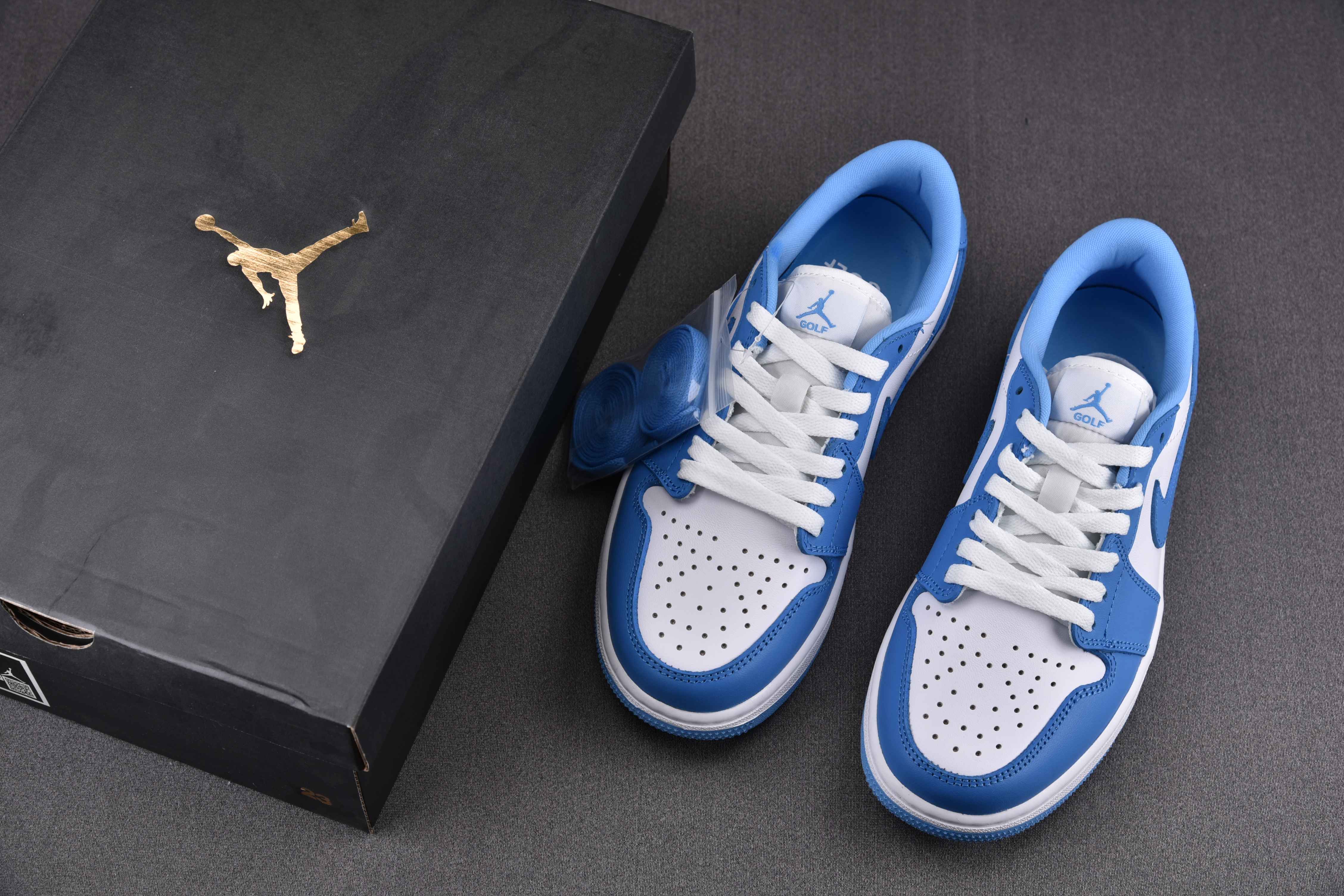 Jordan 1 Retro Low Golf UNC