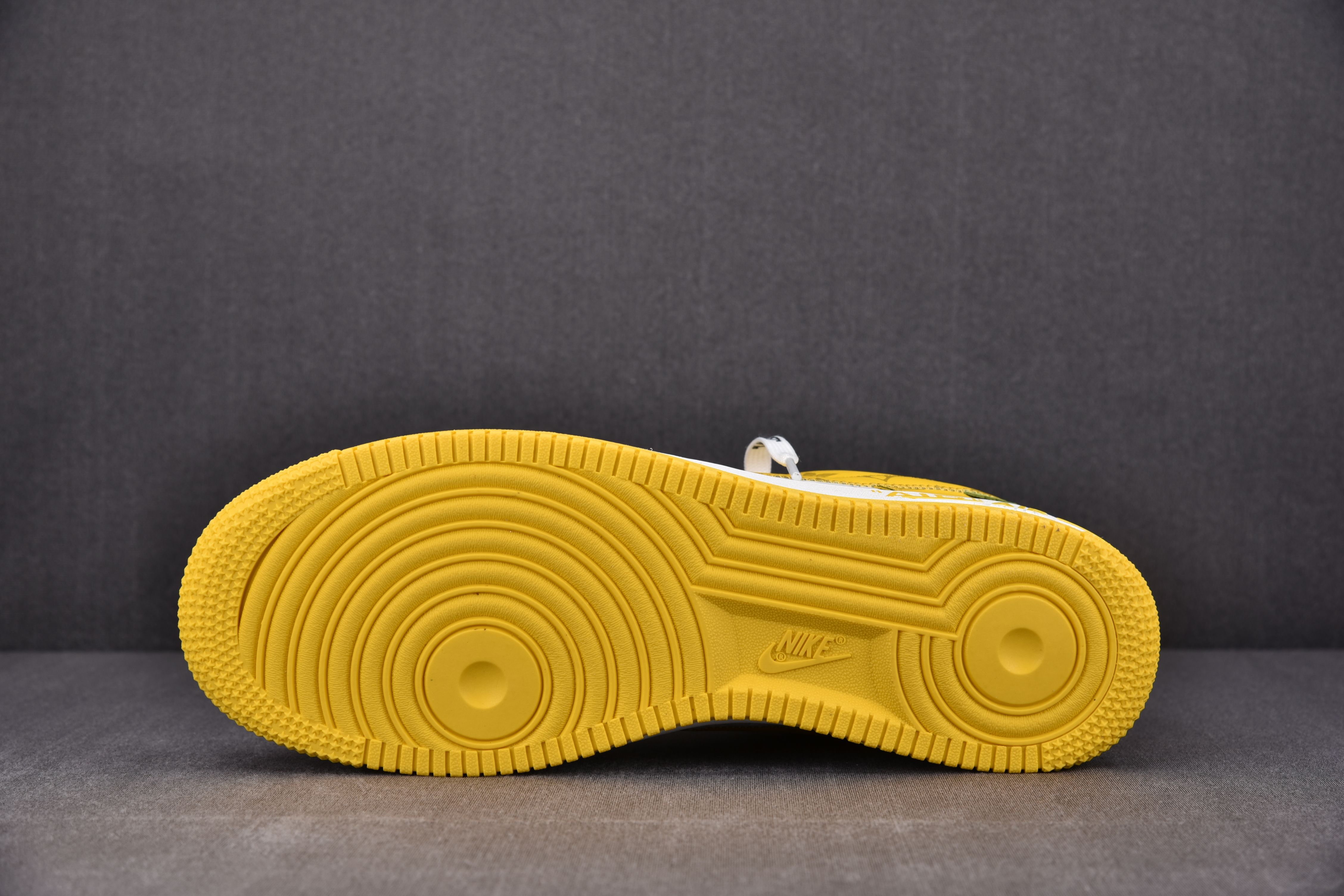 Nike Air Force 1 Low Louis Vuitton Royal Gray Yellow (Be careful about the size!!)