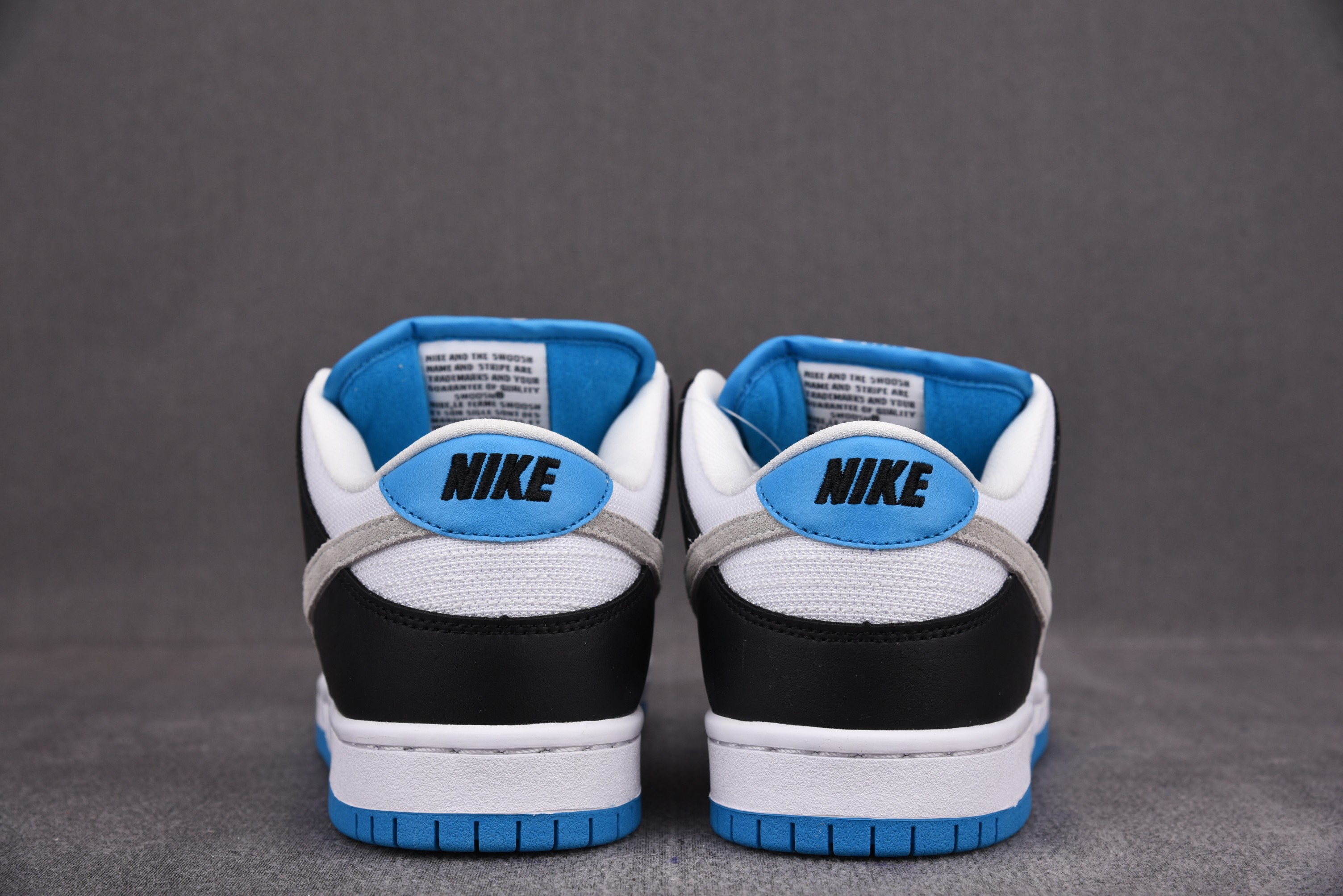 Nike SB Dunk Low Laser Blue
