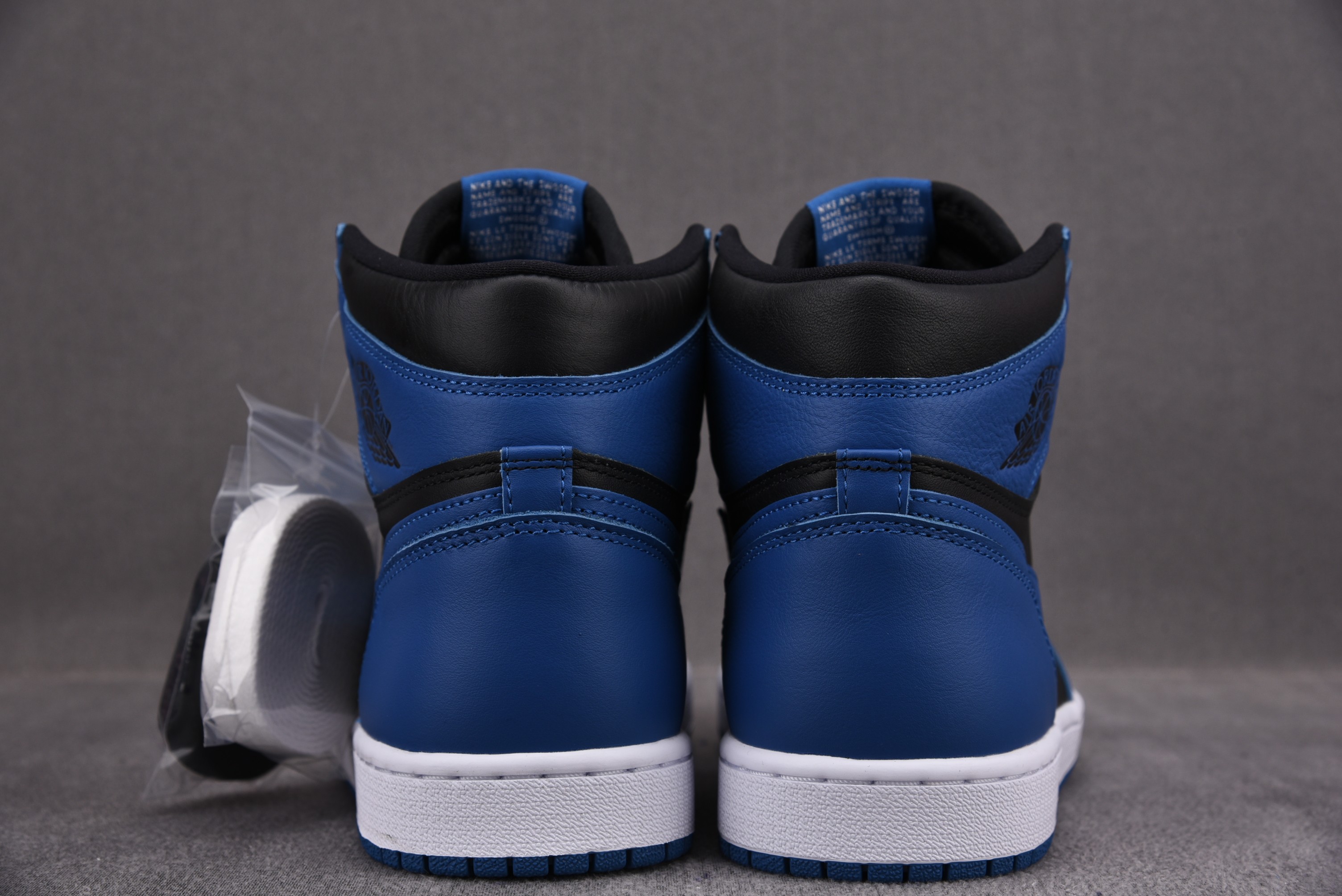 Jordan 1 Retro High OG Dark Marina Blue
