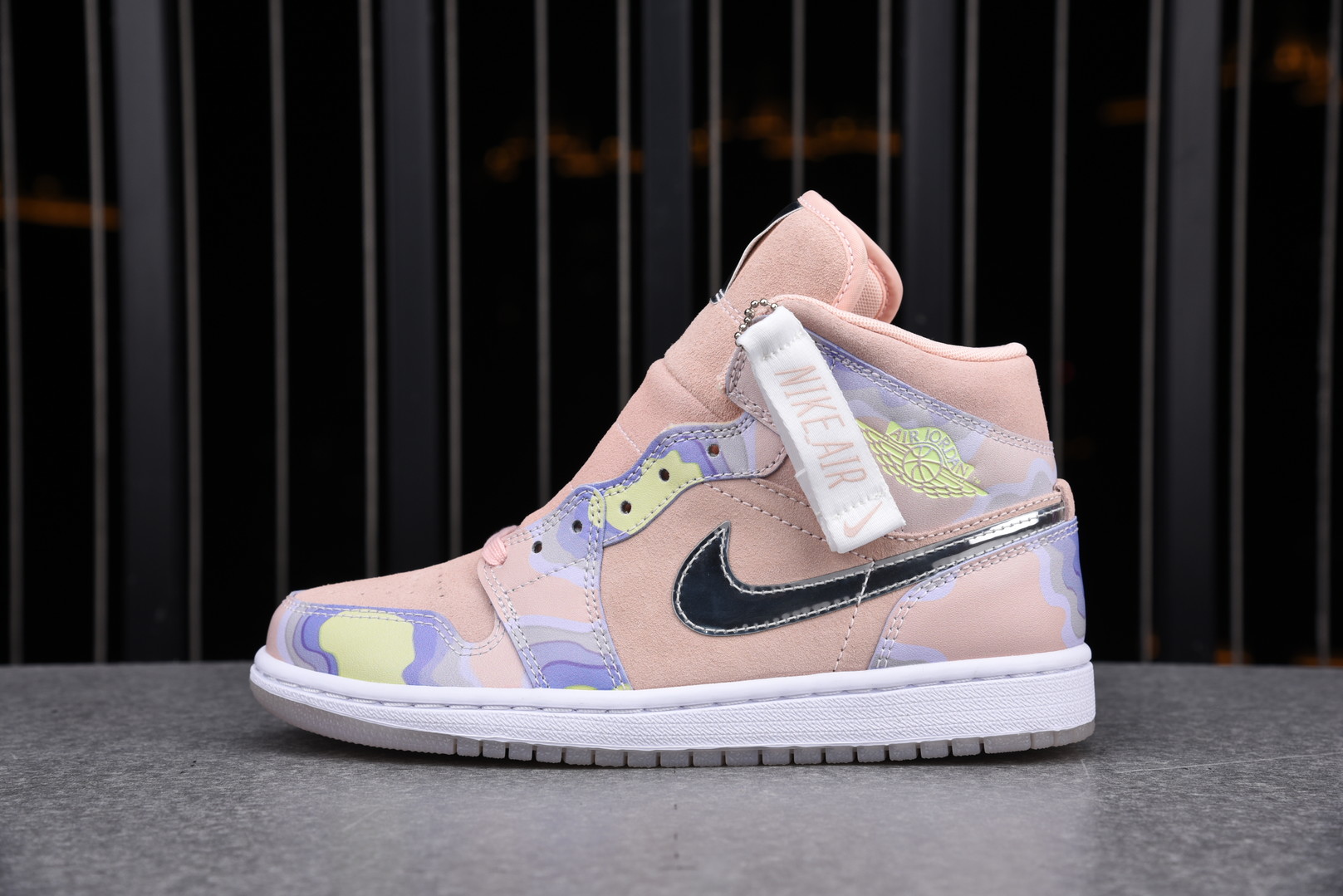 Jordan 1 Mid SE P(HER)SPECTIVE (Women Size!!)