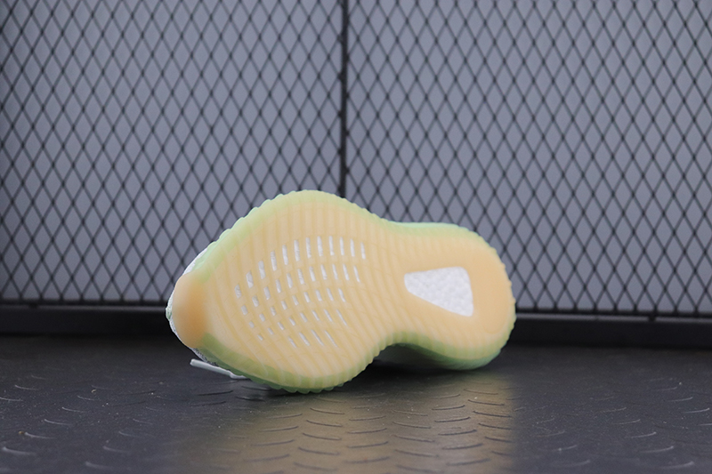 Adidas Yeezy 350 Boost V2 Hyperspace