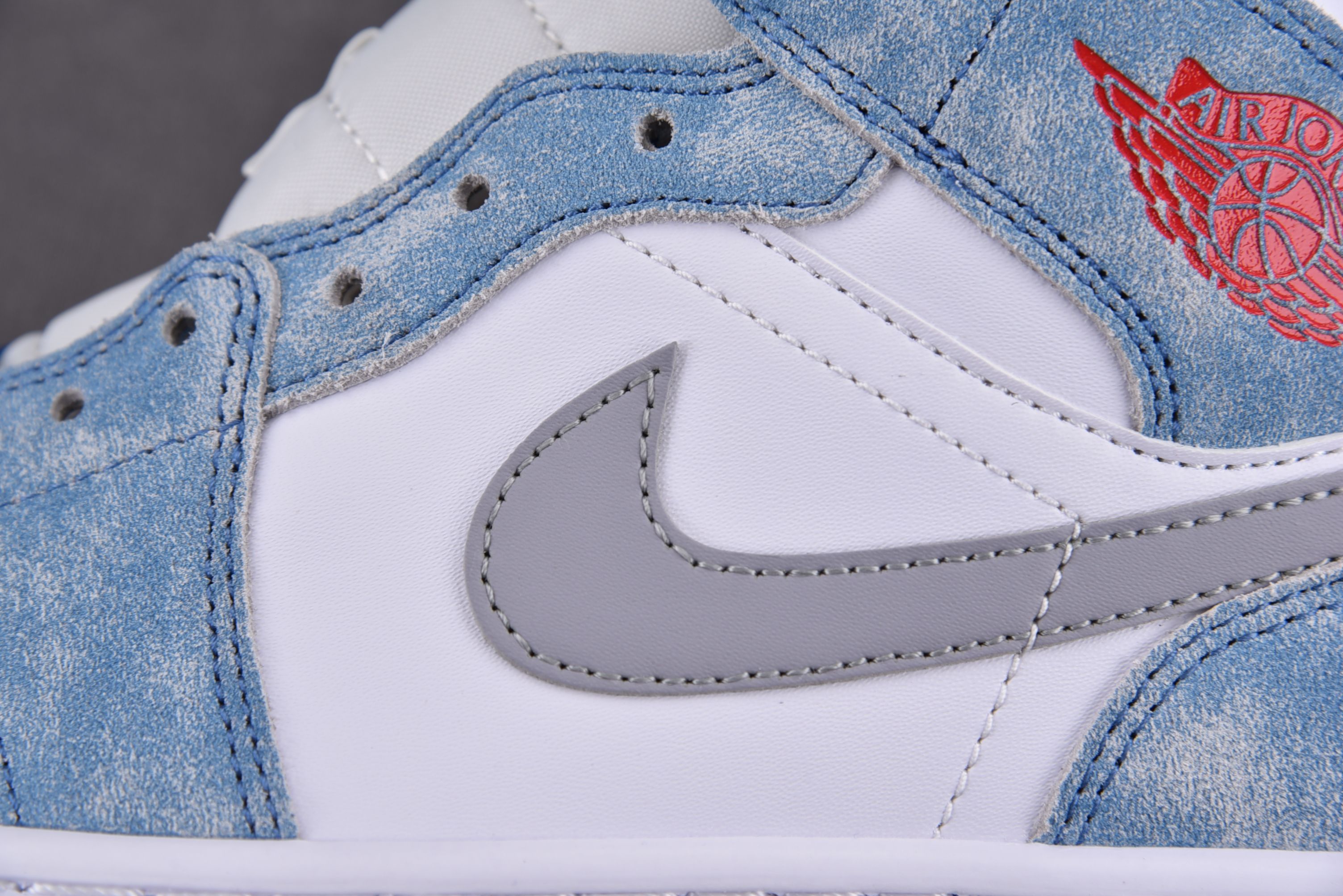 Jordan 1 Mid French Blue Fire Red