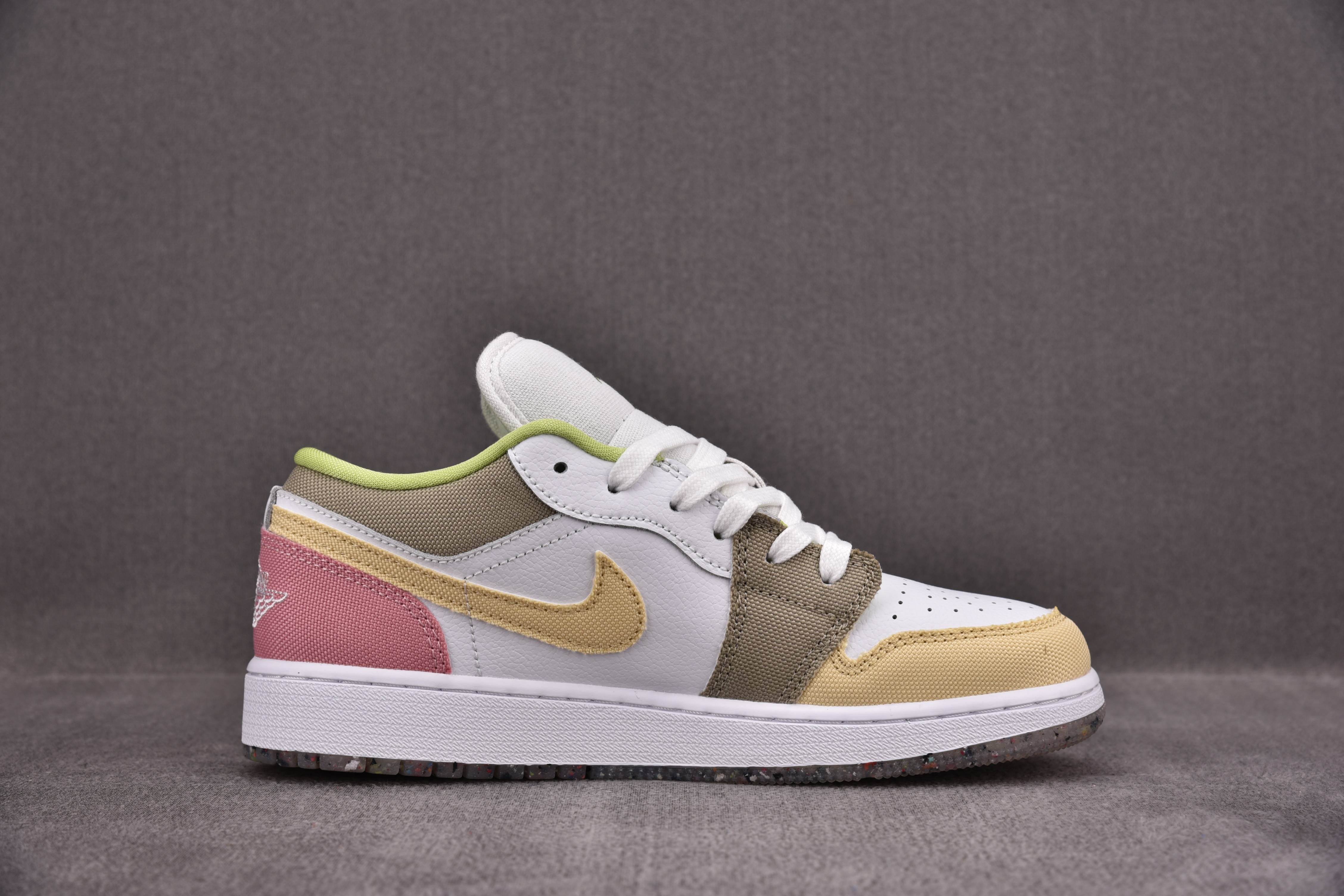 Jordan 1 Low Pastel Grind Vivid Green (GS)
