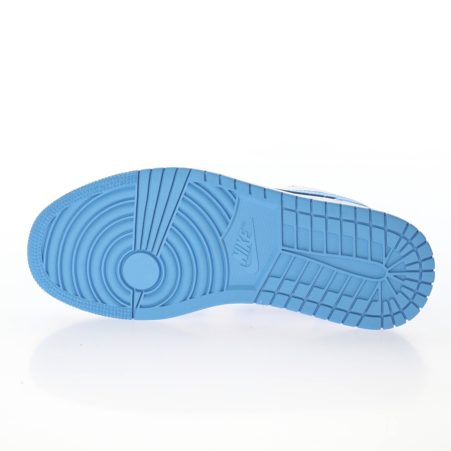 Jordan 1 Low UNC (WOMEN SIZE!!)