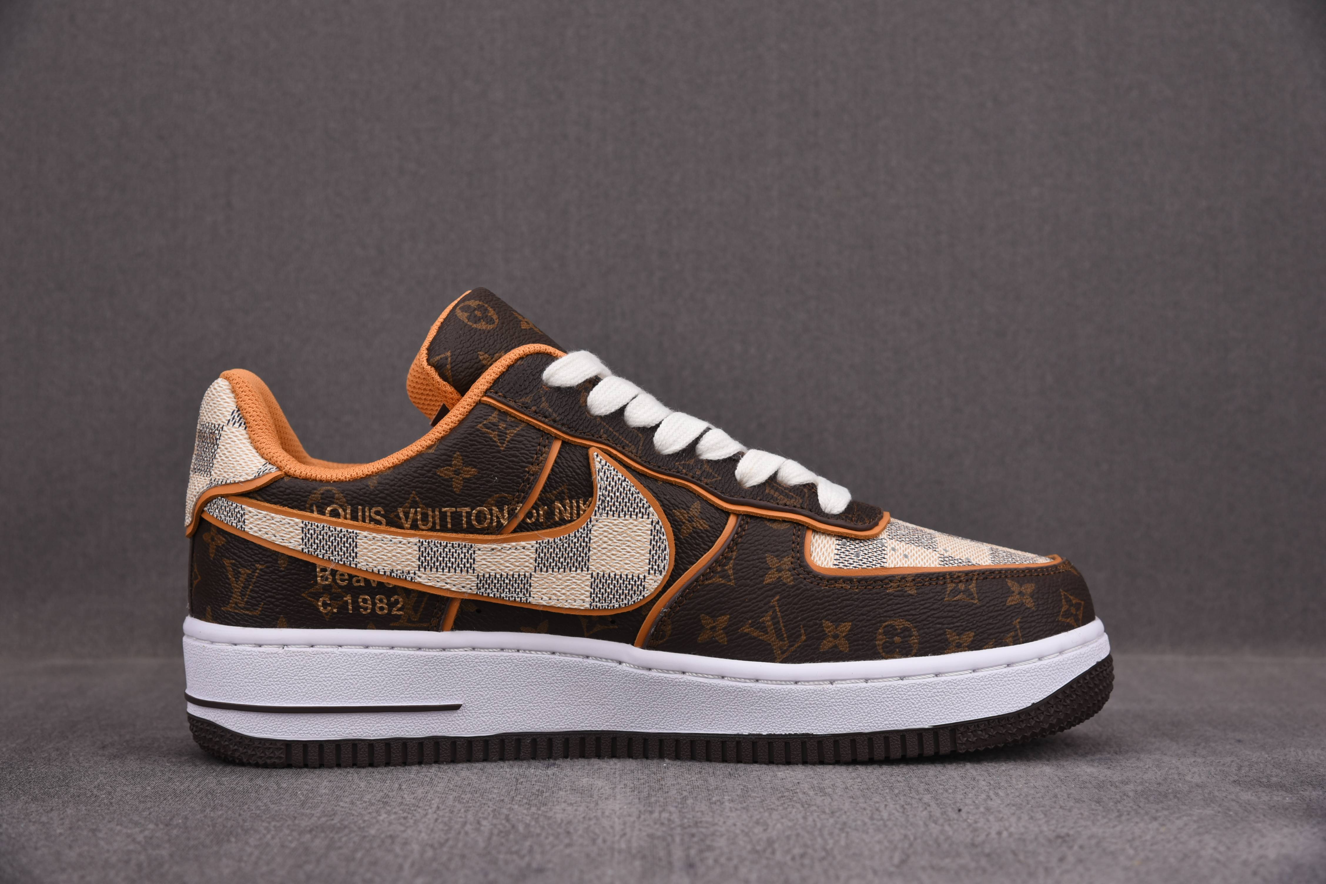 Nike Air Force 1 Low Louis Vuitton Monogram Brown Damier Azur 2 (Be careful about the size!!)
