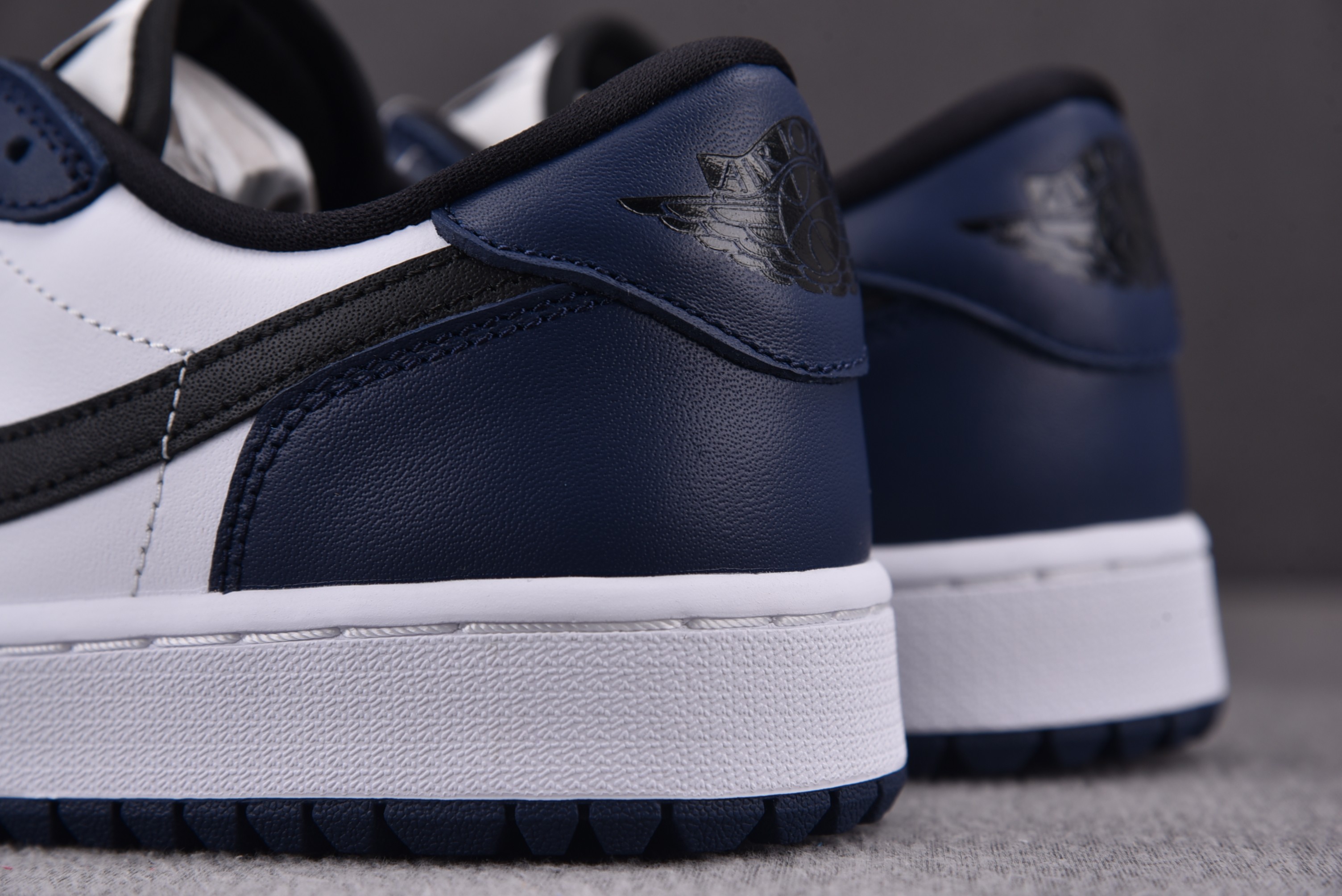 Jordan 1 Retro Low Golf Midnight Navy