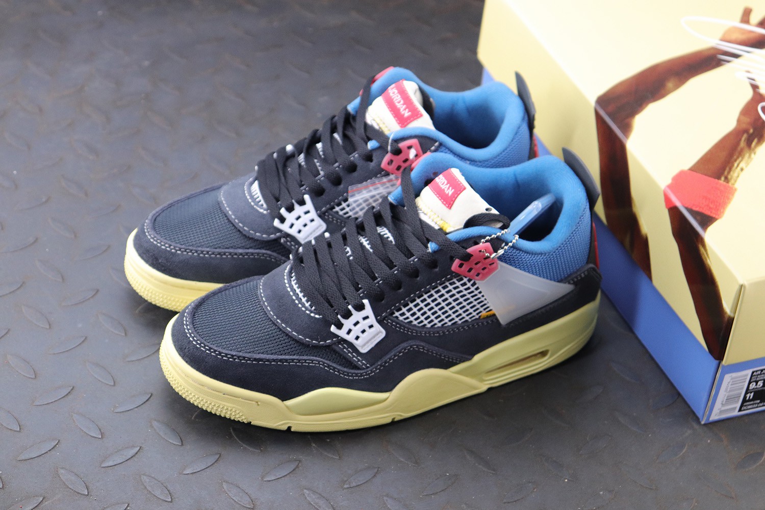 Jordan 4 Retro Union Off Noir