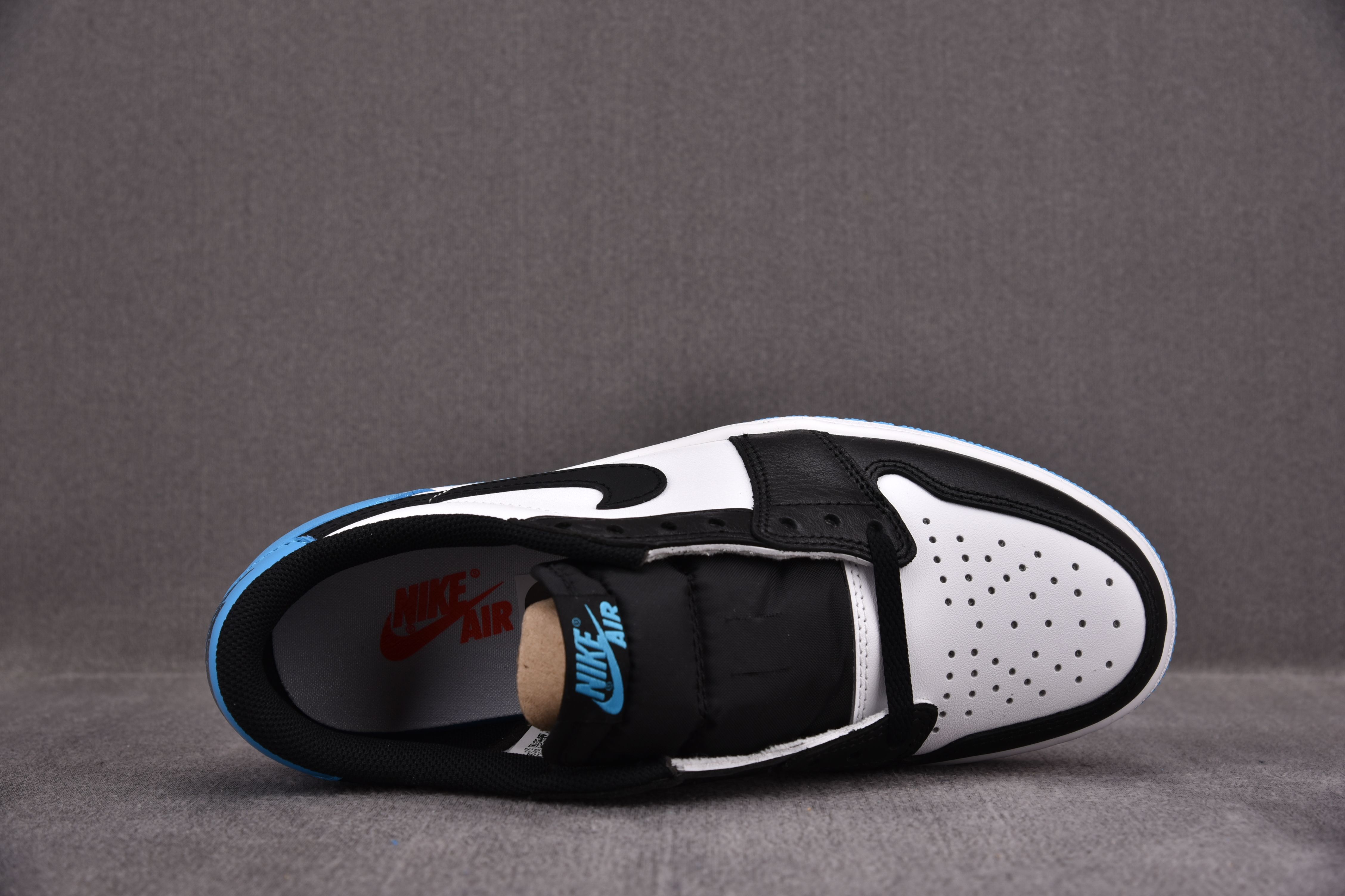 Jordan 1 Retro Low OG UNC