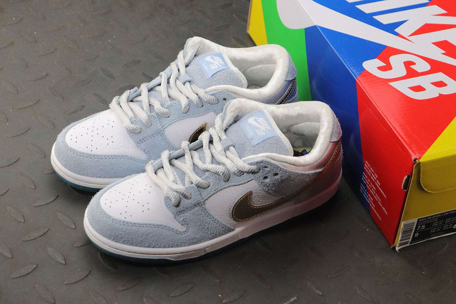 Nike SB Dunk Low Sean Cliver