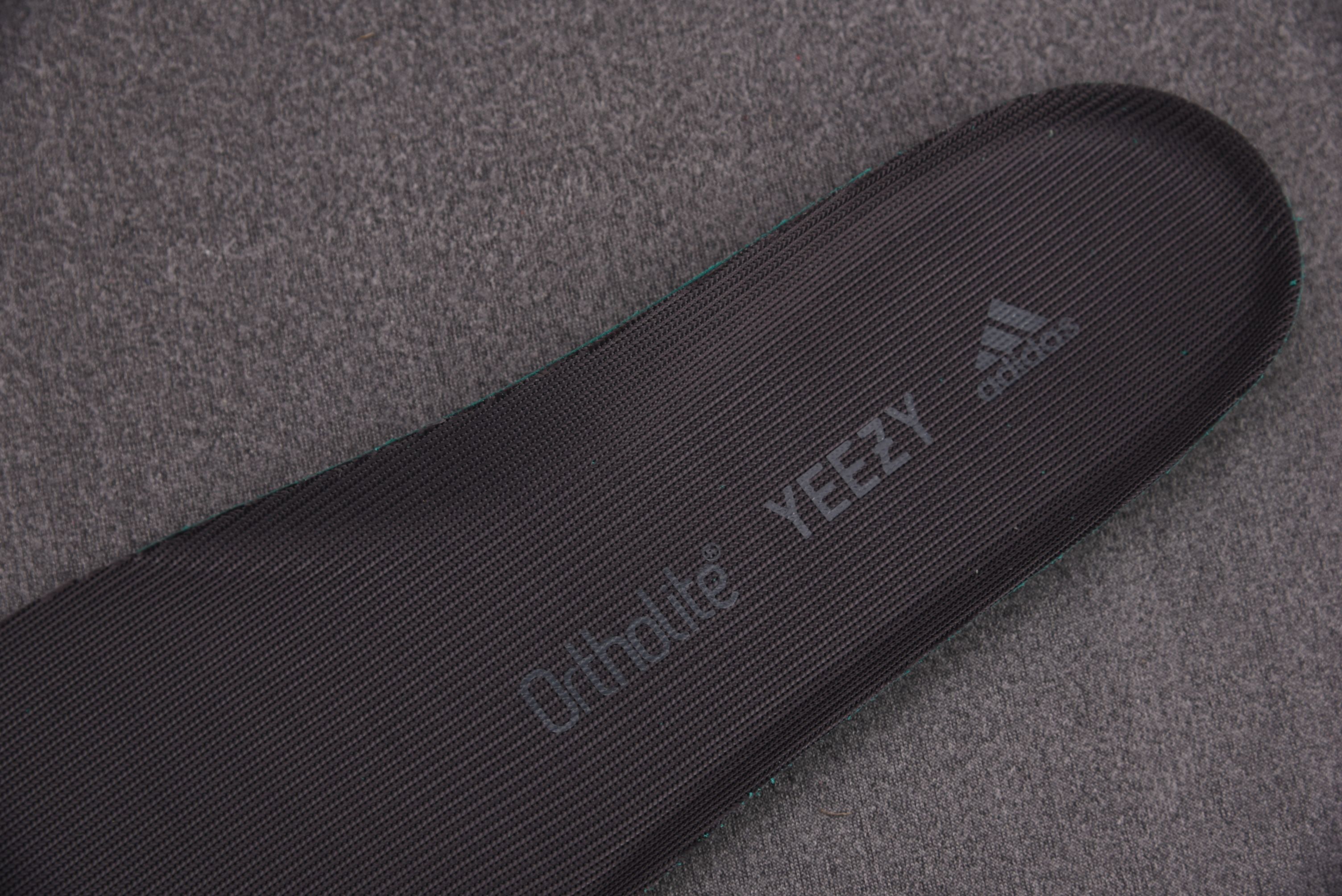 adidas Yeezy 700 V3 Copper Fade