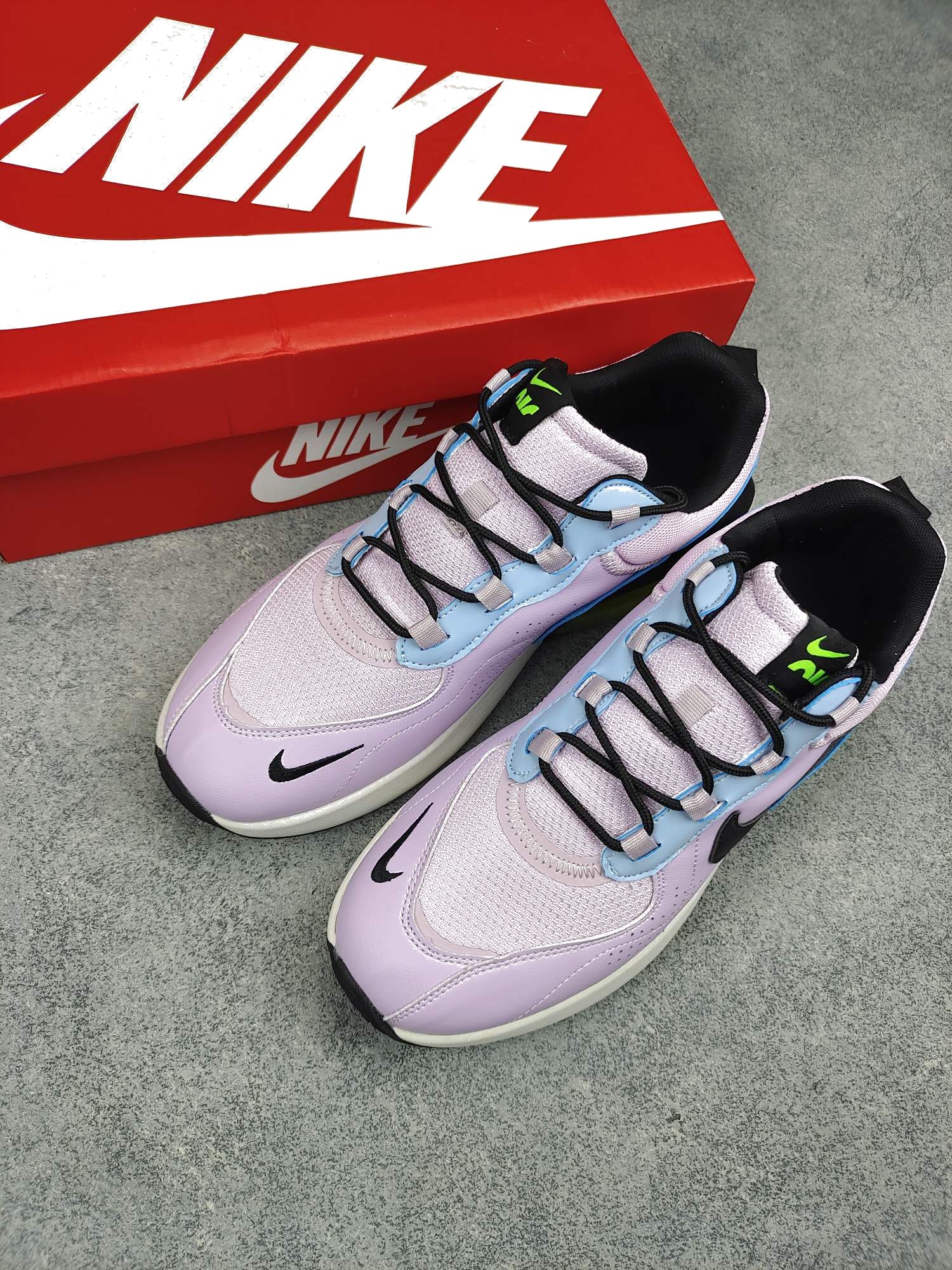 Nike Air Max Verona CK7200-500 Dames Schoenen