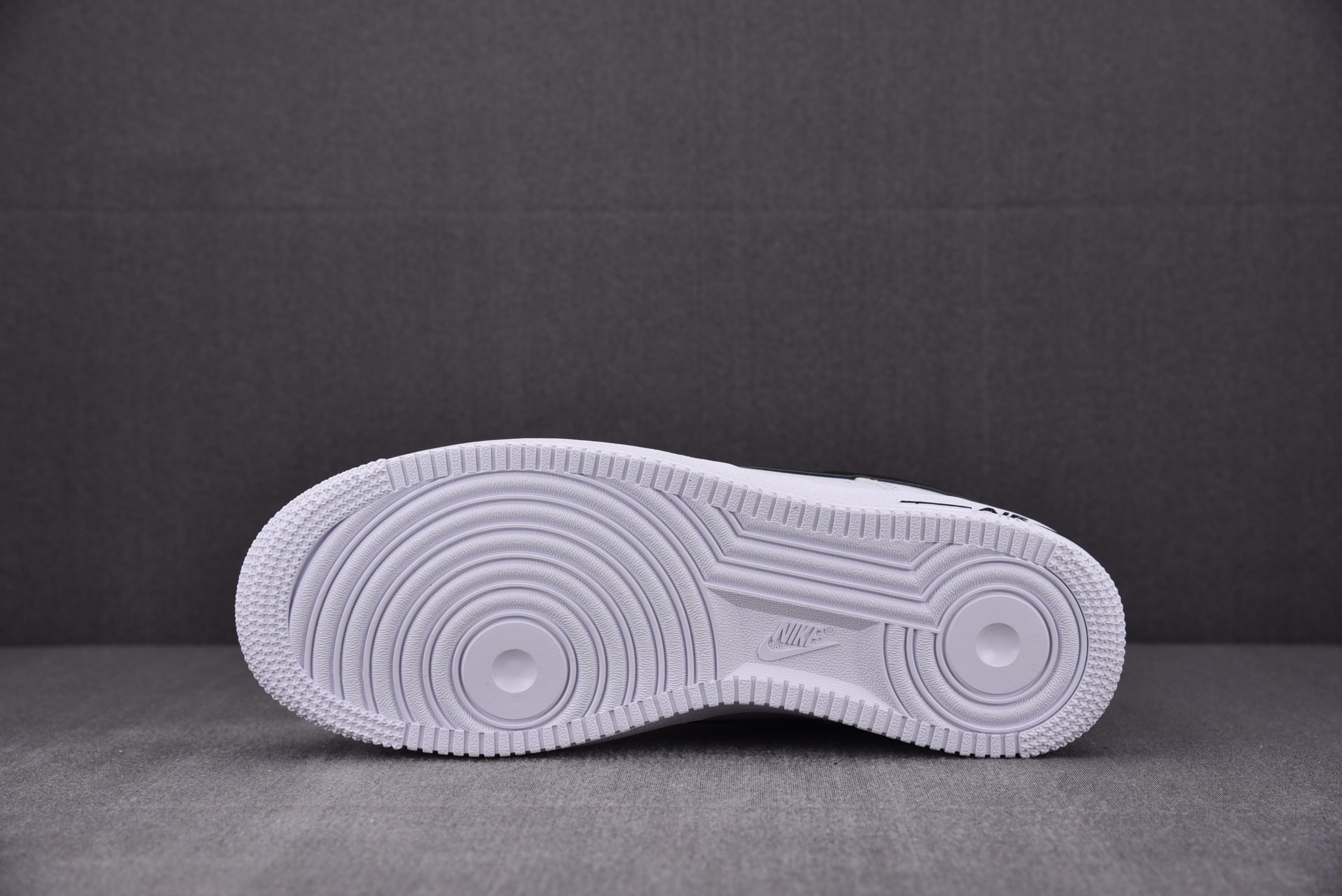 Nike Air Force 1 Low White Black (2020)