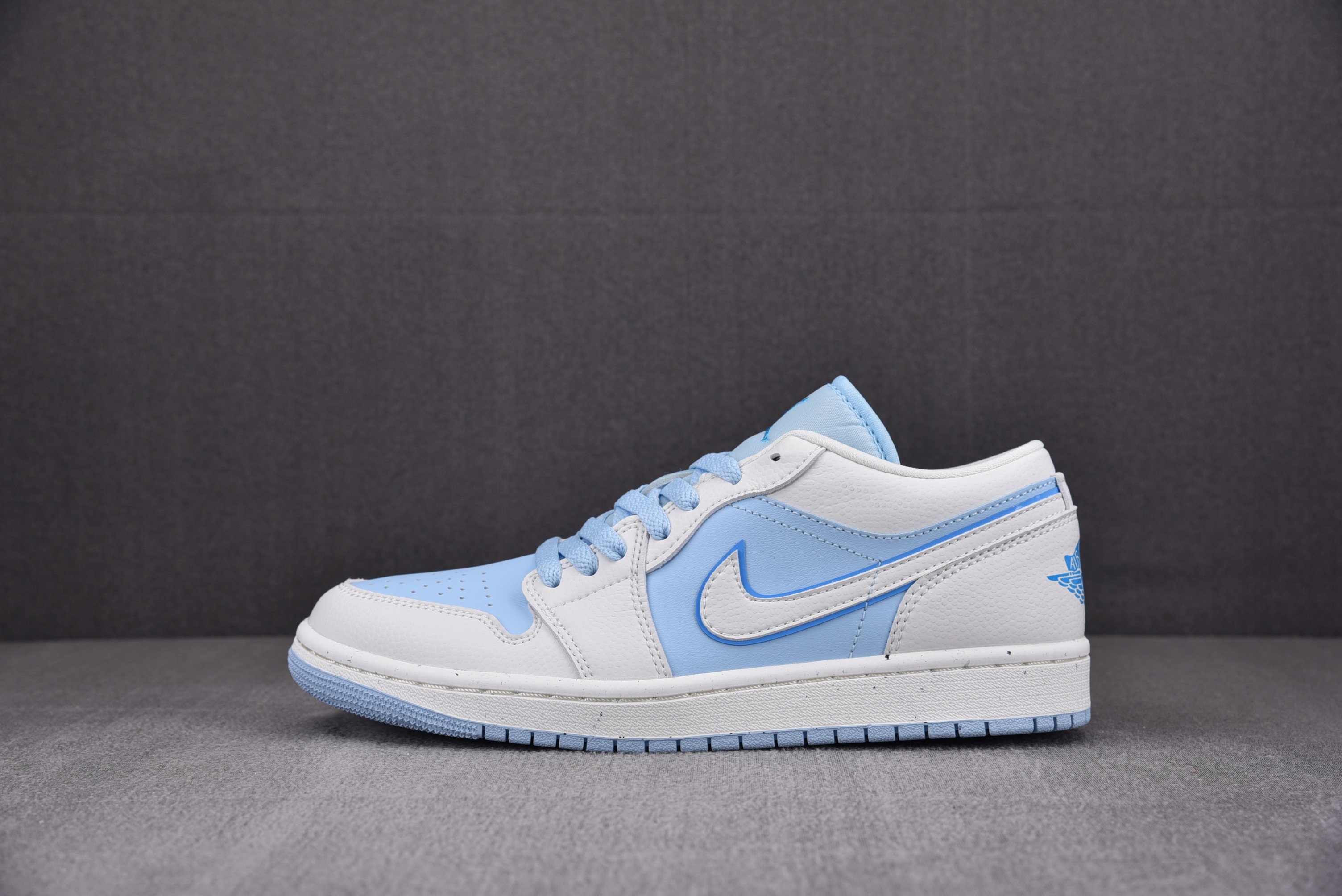Jordan 1 Low SE Reverse Ice Blue (Women Size!!)