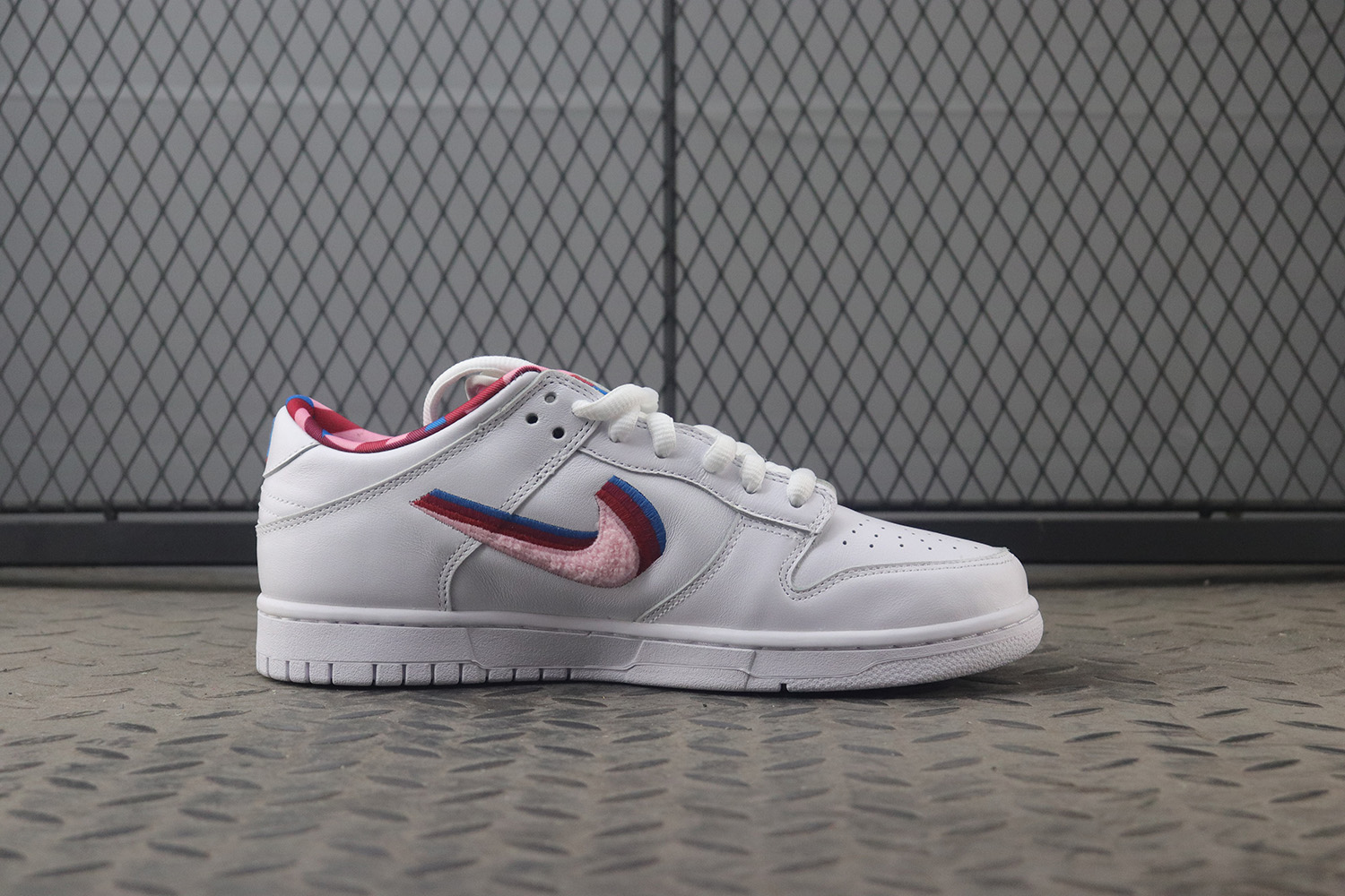 Nike SB Dunk Low Parra