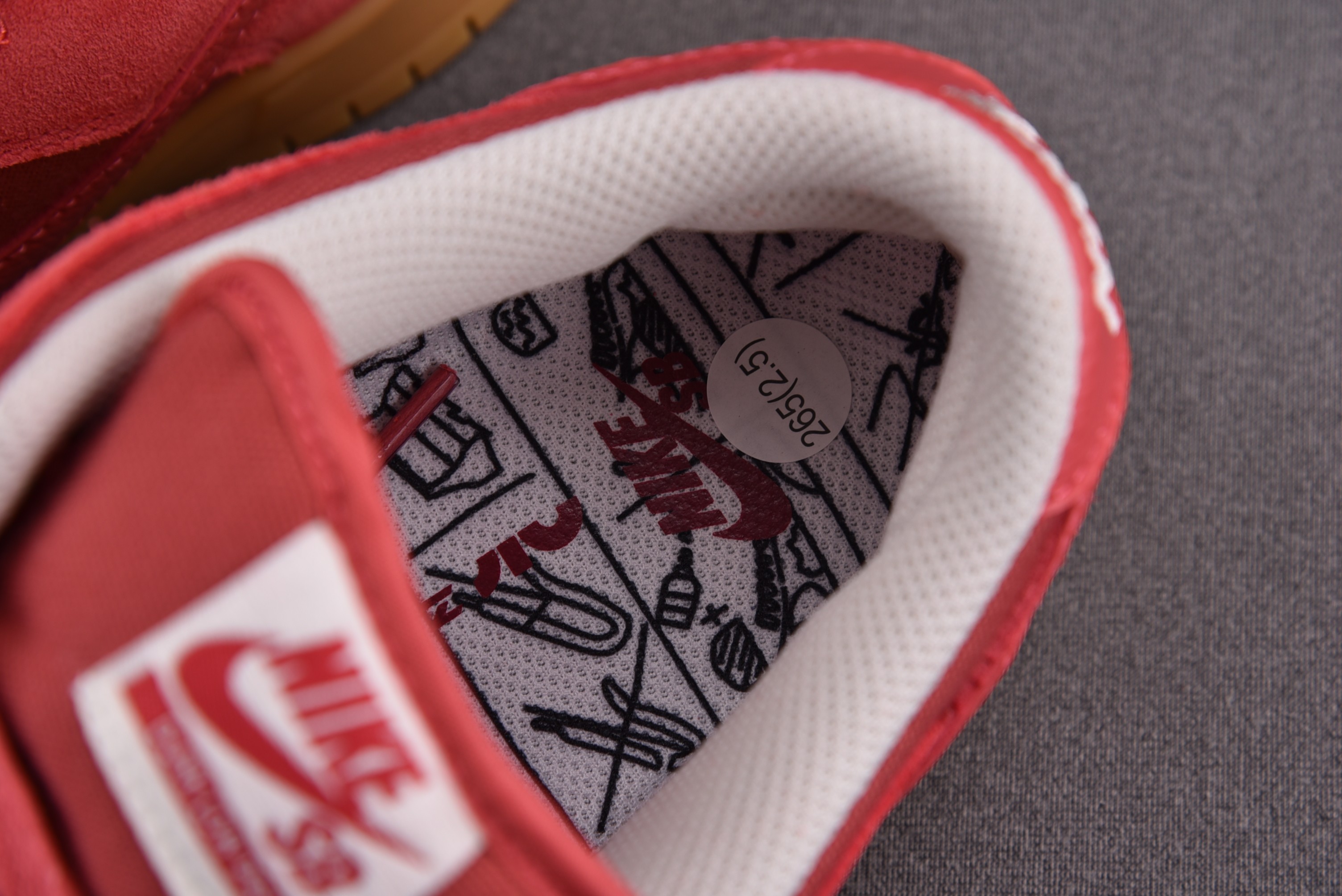 Nike SB Dunk Low Adobe