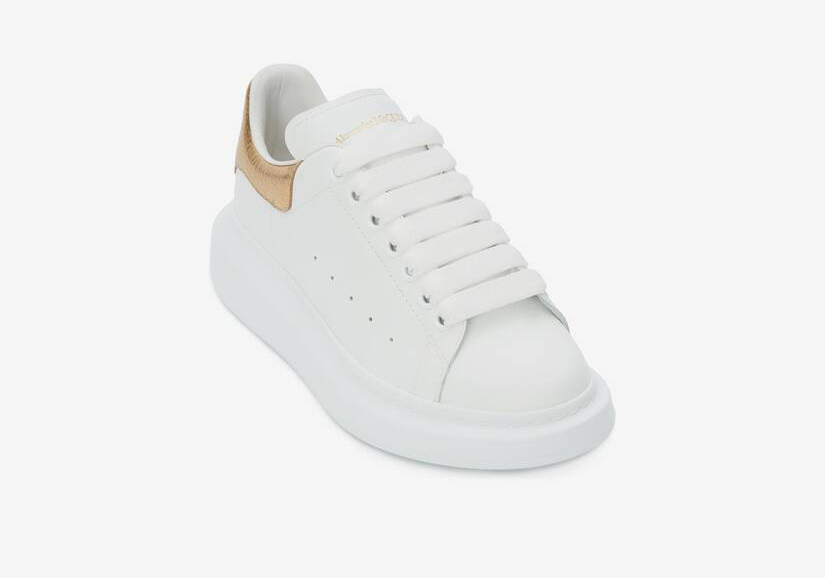 Alexander McQueen Men's Oversized Sneaker in White/gold